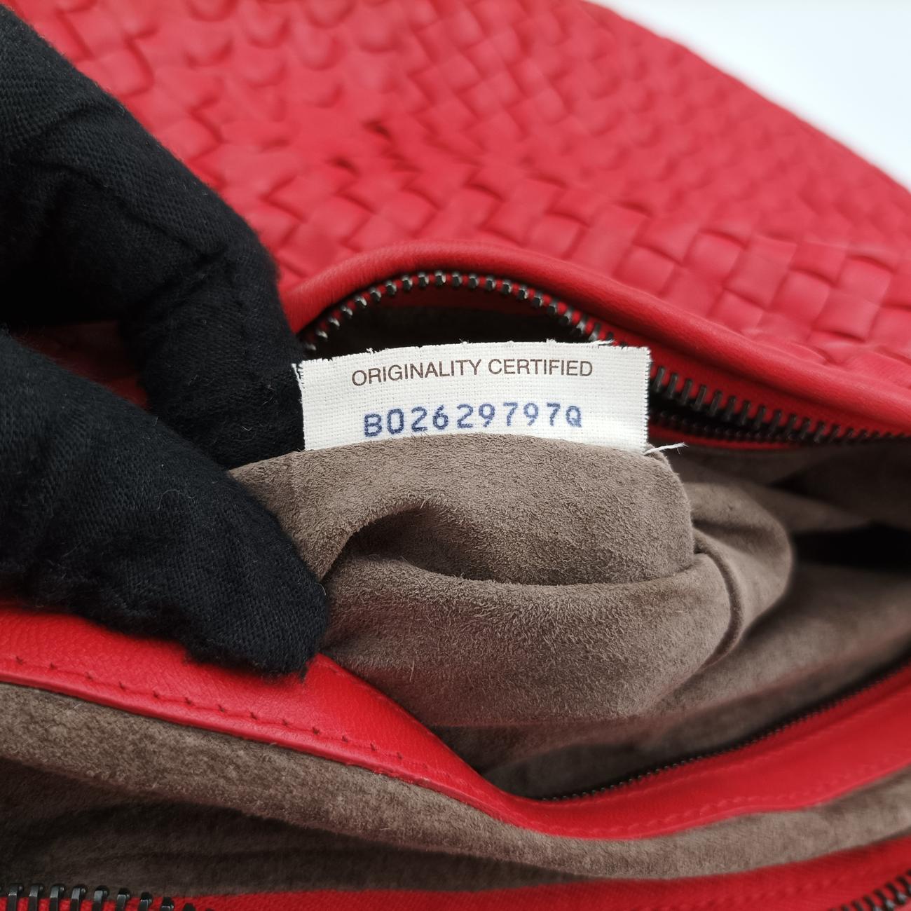 Pre-owned Bottega Veneta Intrecciato Red Leather  shoulderbag | stylenewstar