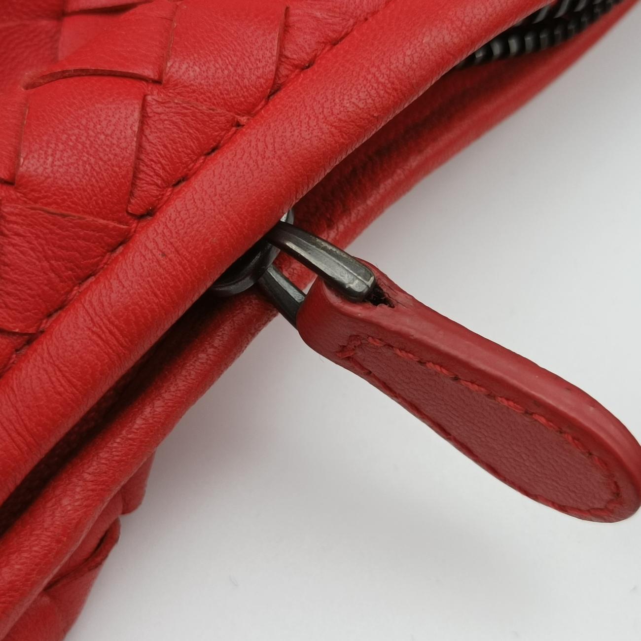 Pre-owned Bottega Veneta Intrecciato Red Leather  shoulderbag | stylenewstar