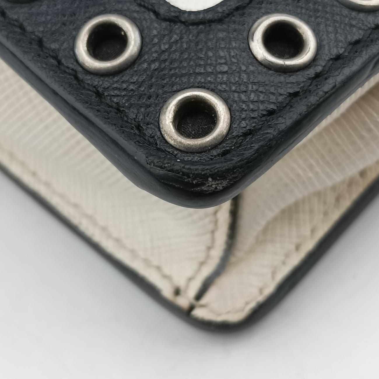 Secondhand Prada Embroidered Sound Black x White x Gray SAFFIANO Leather  shoulderbag | stylenewstar