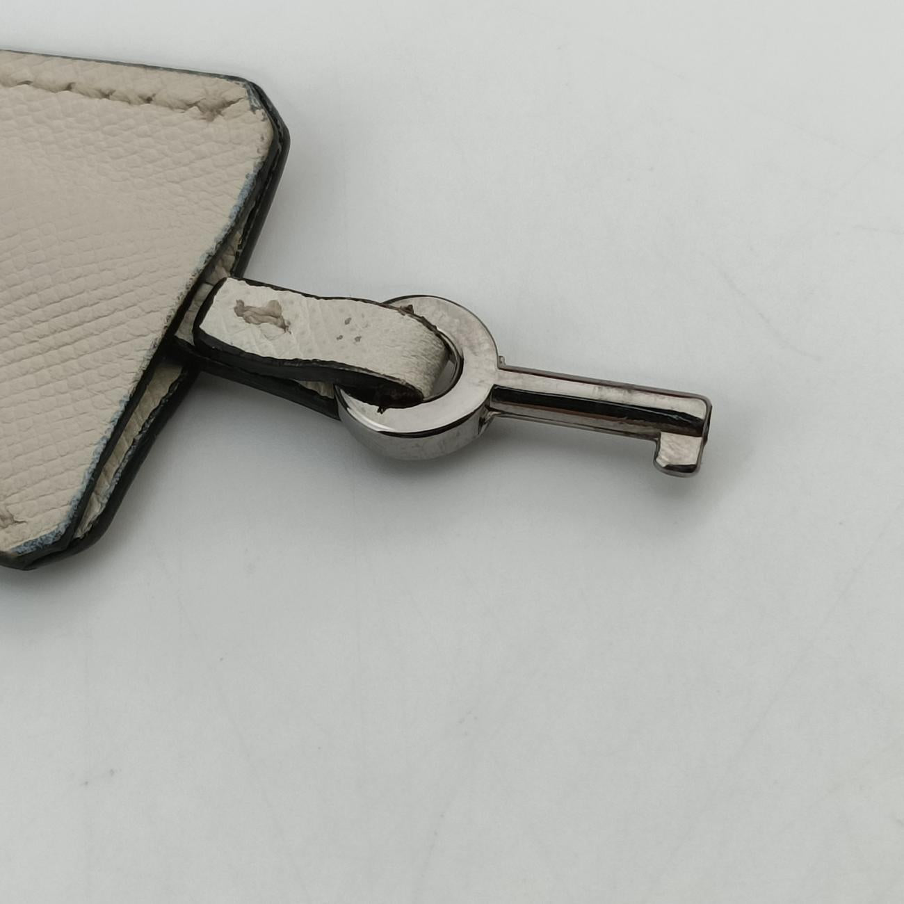 Secondhand Prada Embroidered Sound Black x White x Gray SAFFIANO Leather  shoulderbag | stylenewstar