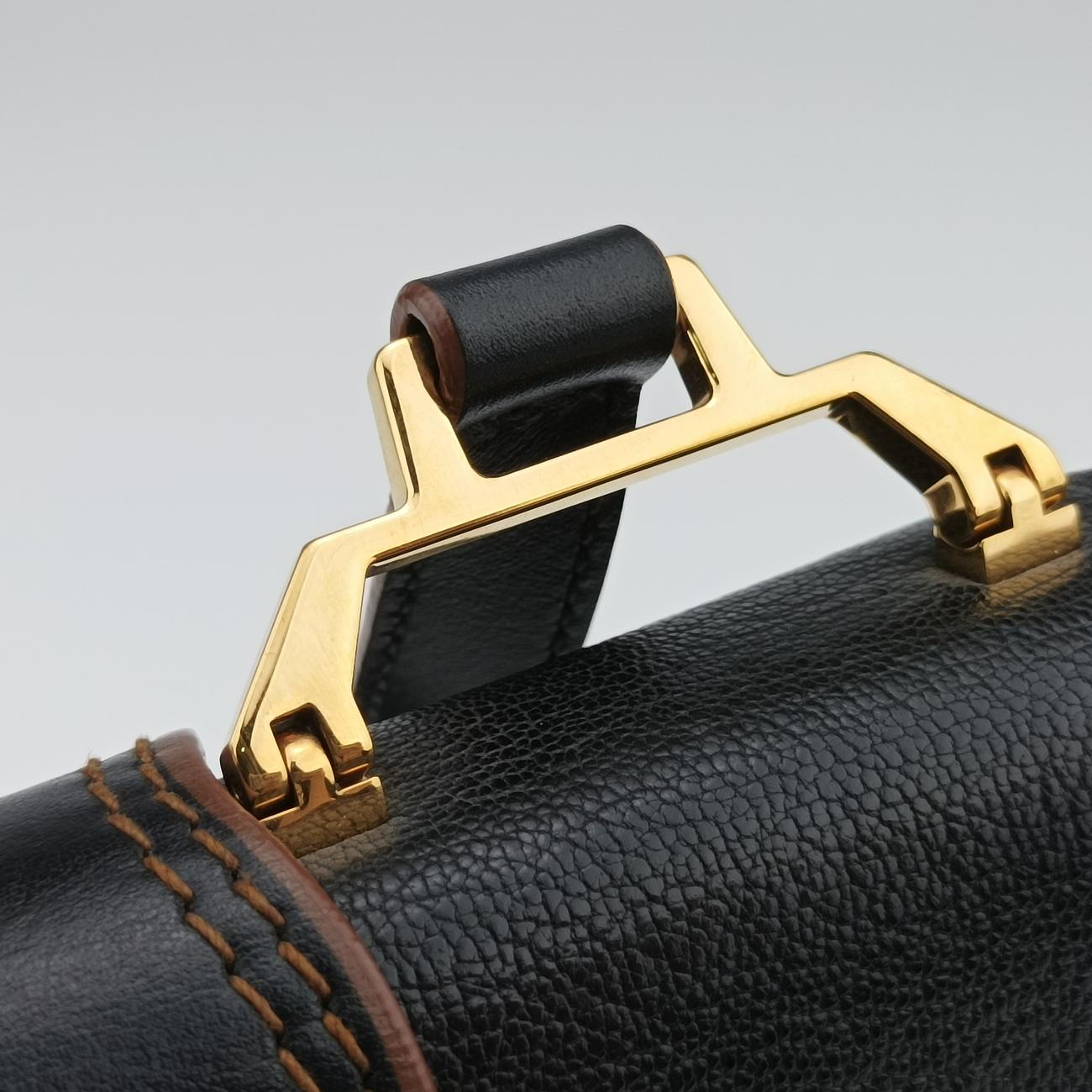 Vintage Miu Miu Miu Lady Black Leather  shoulderbag | stylenewstar