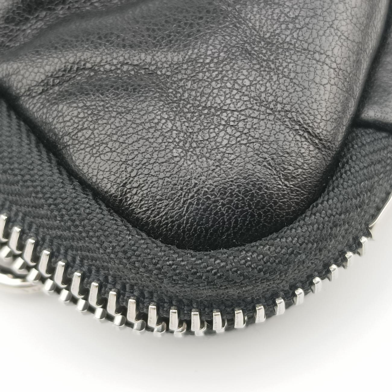 Pre-owned Prada triangle mini Black Leather 1NR015 shoulderbag | stylenewstar