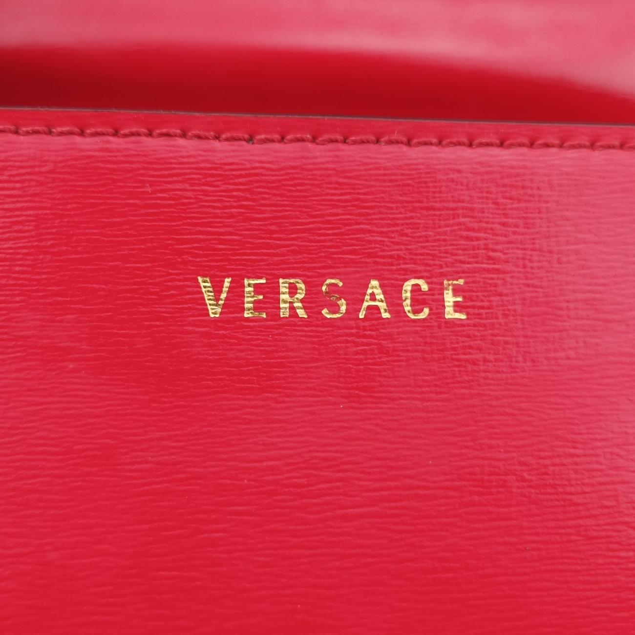 Pre-owned VERSACE Medusa Red Leather  shoulderbag | stylenewstar