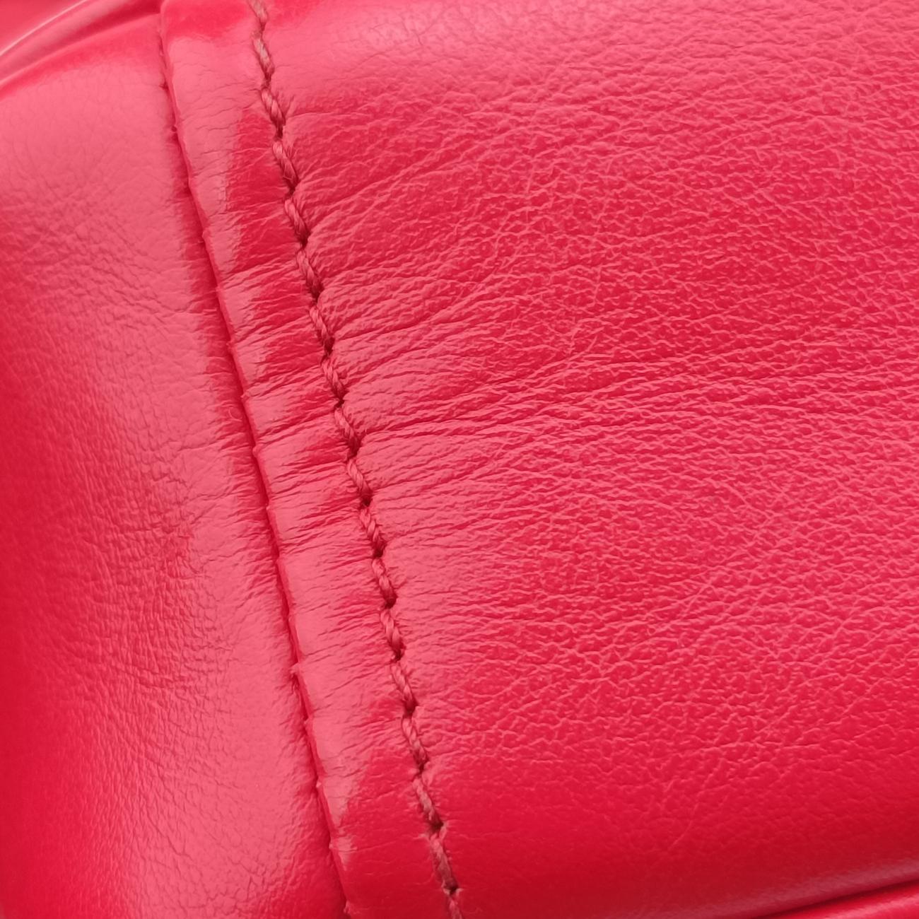 Pre-owned Prada Diagramme Red leather 1BH084 shoulderbag | stylenewstar