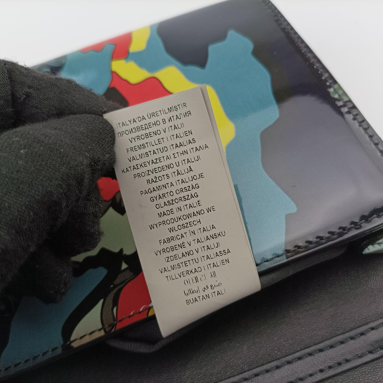 Pre-owned VERSACE Palazzo Medusa Multicolour Patent  shoulderbag | stylenewstar