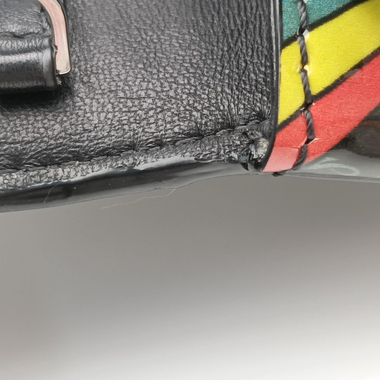 Pre-owned VERSACE Palazzo Medusa Multicolour Patent  shoulderbag | stylenewstar