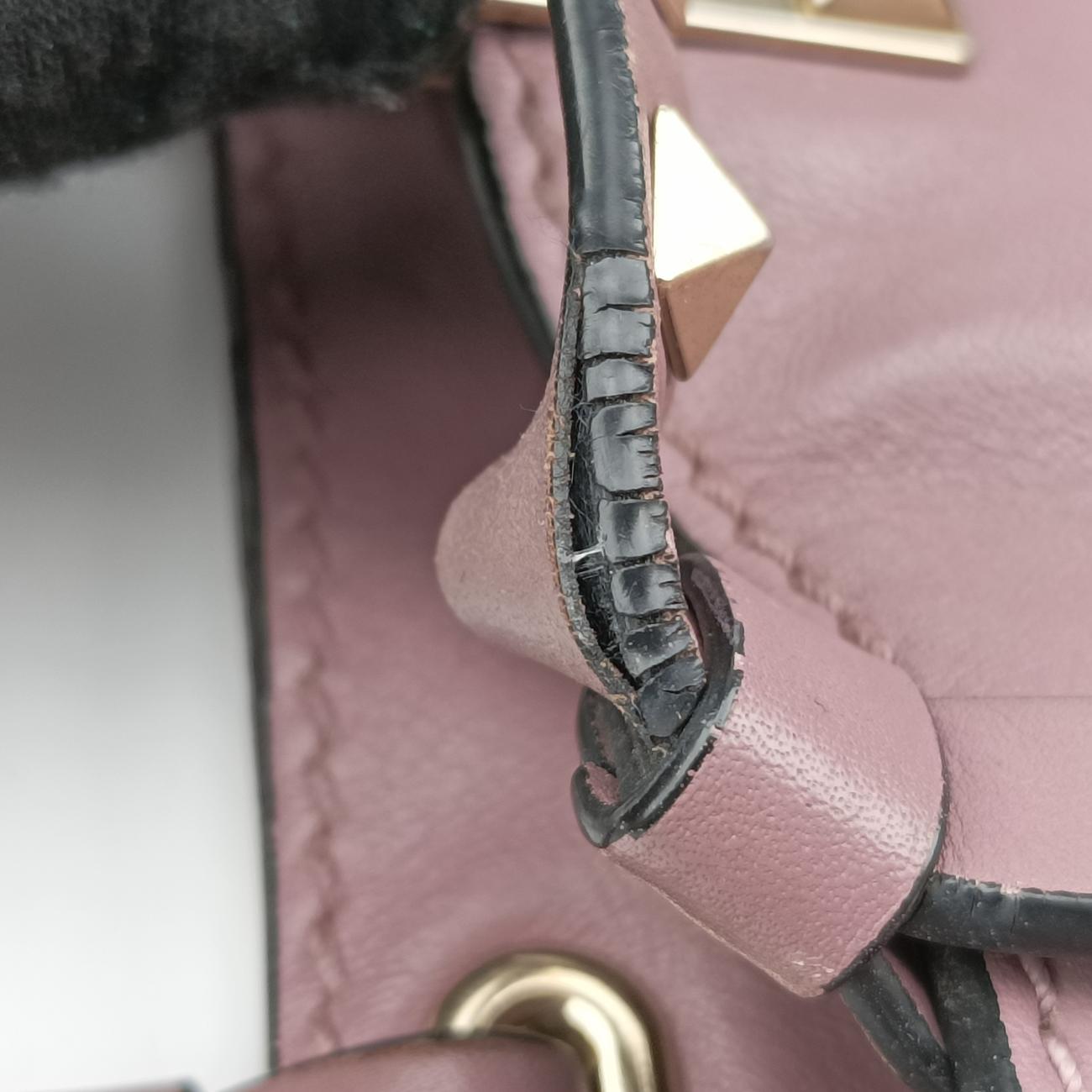 Pre-owned Valentino Rockstud Purple Leather  shoulderbag | stylenewstar