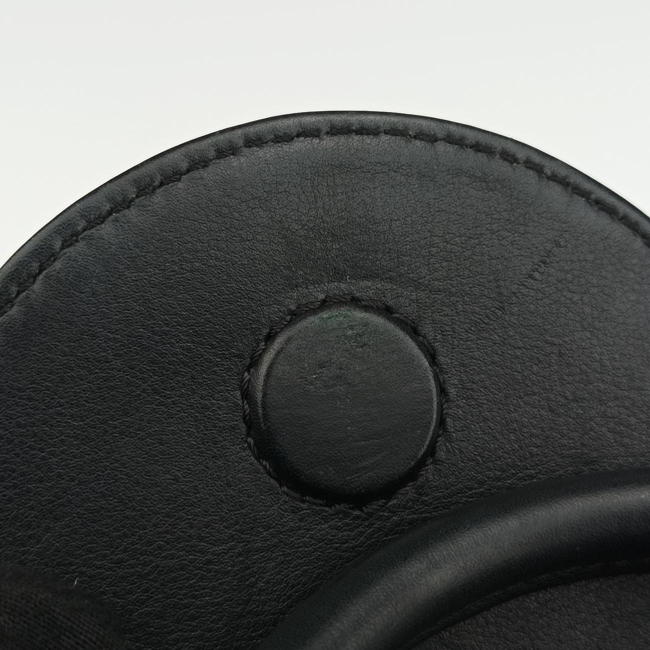 Pre-owned VERSACE SIGNATURE La Medusa Black Leather  shoulderbag | stylenewstar