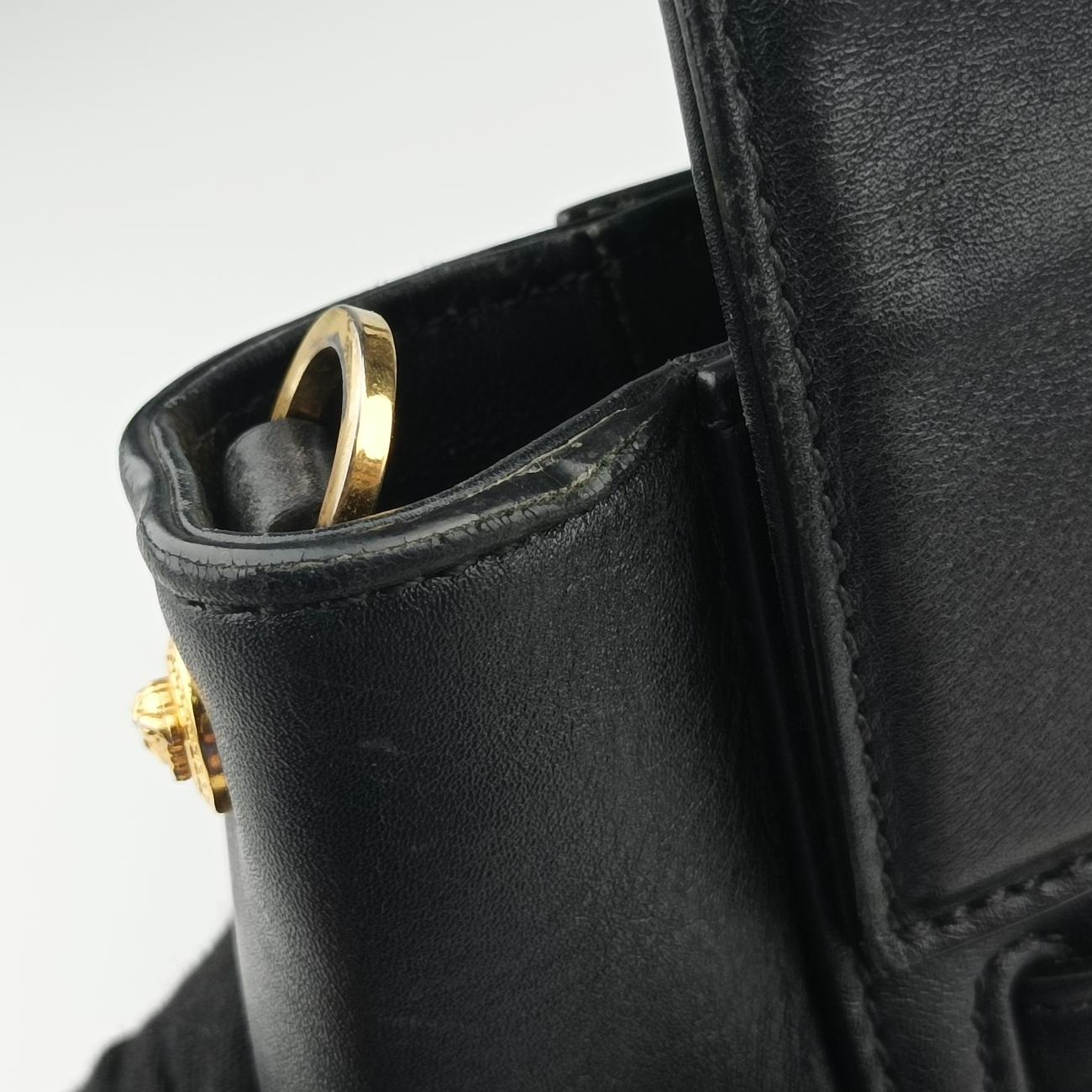 Pre-owned VERSACE SIGNATURE La Medusa Black Leather  shoulderbag | stylenewstar