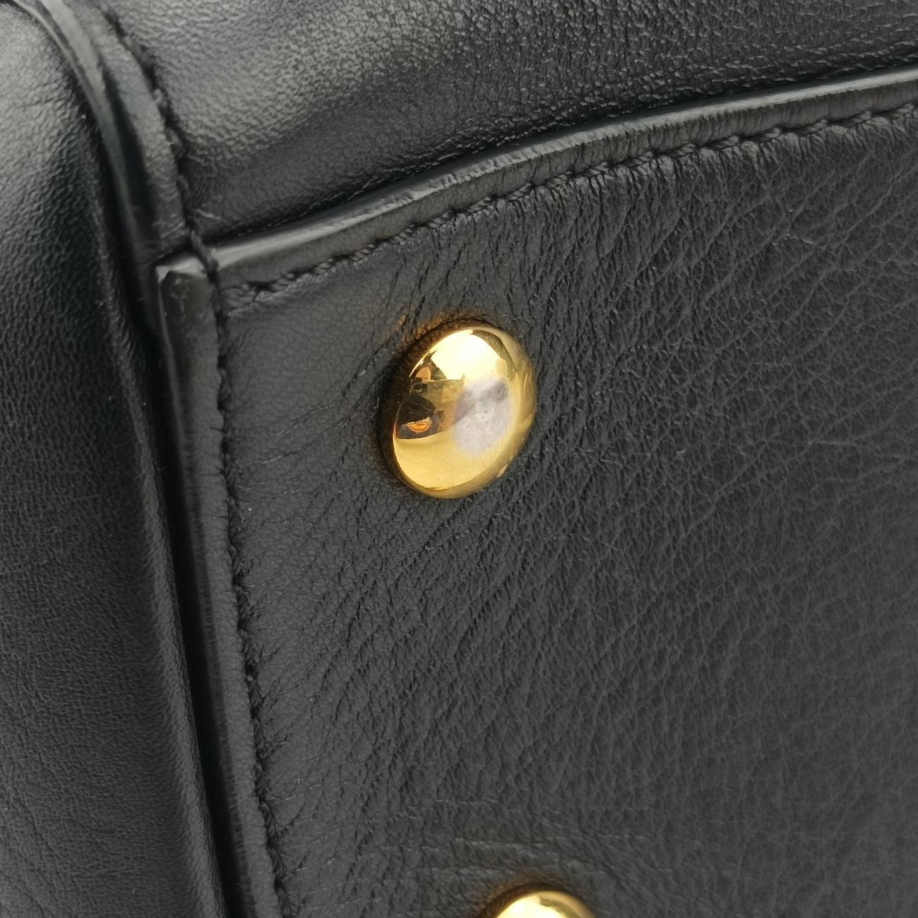 Pre-owned VERSACE SIGNATURE La Medusa Black Leather  shoulderbag | stylenewstar