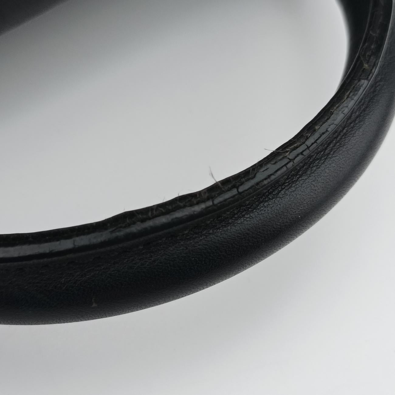 Pre-owned VERSACE SIGNATURE La Medusa Black Leather  shoulderbag | stylenewstar