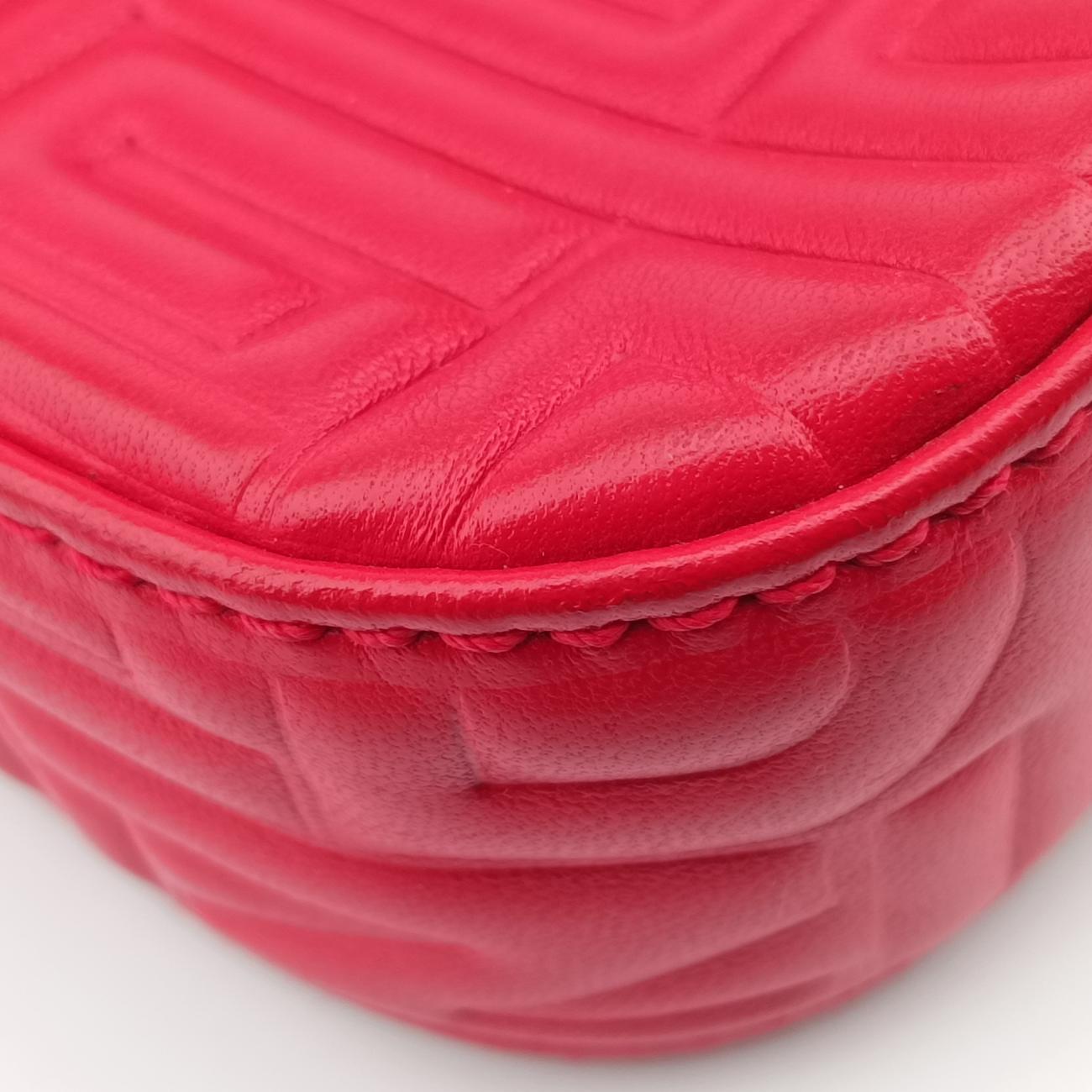 Pre-owned Fendi Baguette Red lambskin 8BR600 shoulderbag | stylenewstar