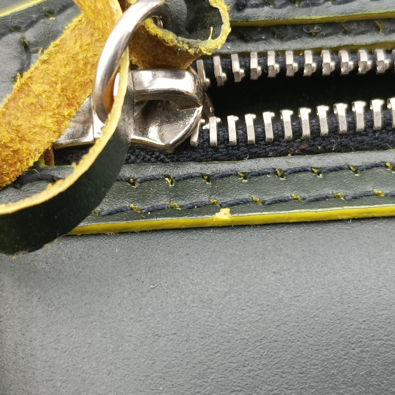 Pre-owned Balenciaga Paper A6 Tote Green×Yellow Leather  handbag | stylenewstar