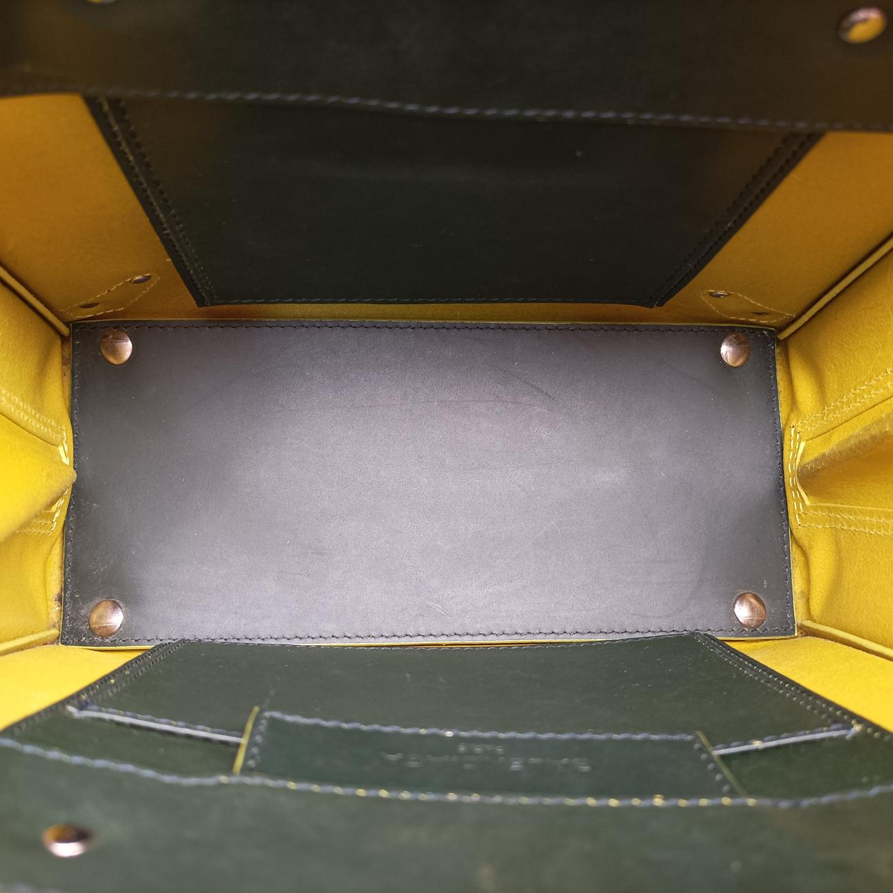 Pre-owned Balenciaga Paper A6 Tote Green×Yellow Leather  handbag | stylenewstar