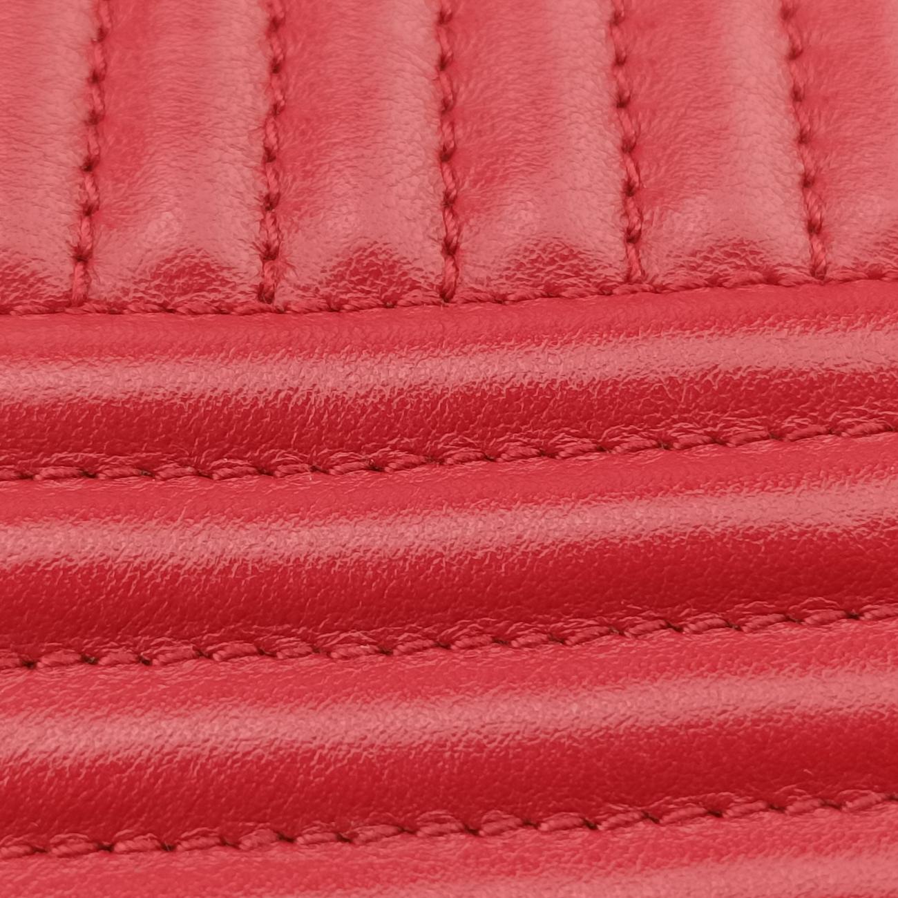 Pre-owned Prada Impunture Diagramme Red leather 1BH102 shoulderbag | stylenewstar