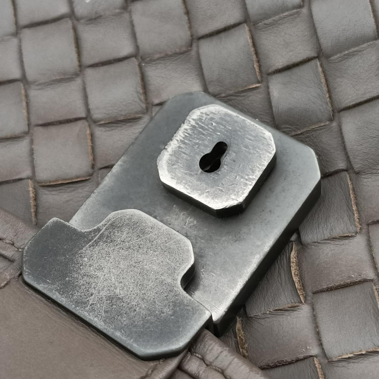 Pre-owned Bottega Veneta Intrecciato Brown lambskin  handbag | stylenewstar