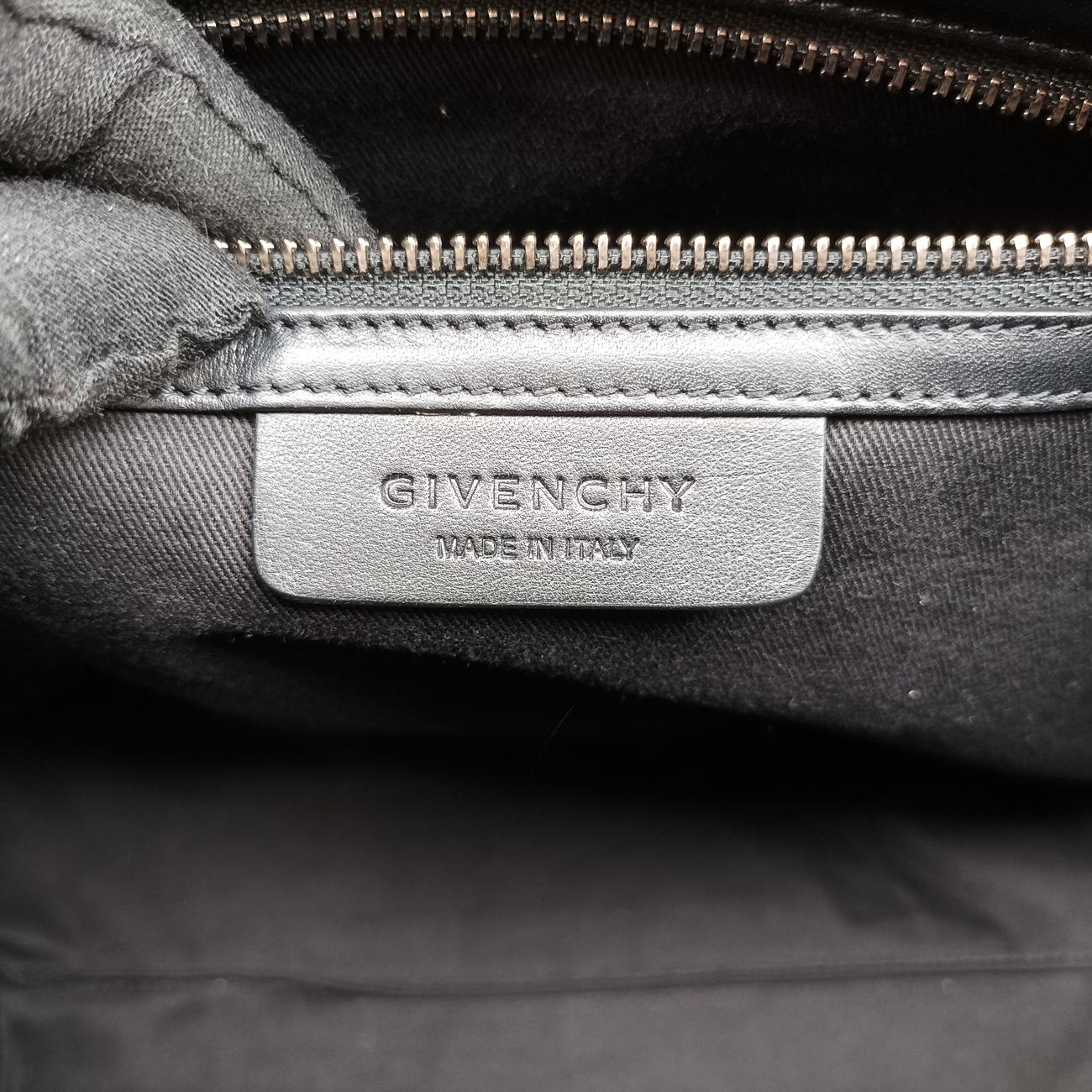 Pre-owned Givenchy Antigona Red×black Leather  shoulderbag | stylenewstar