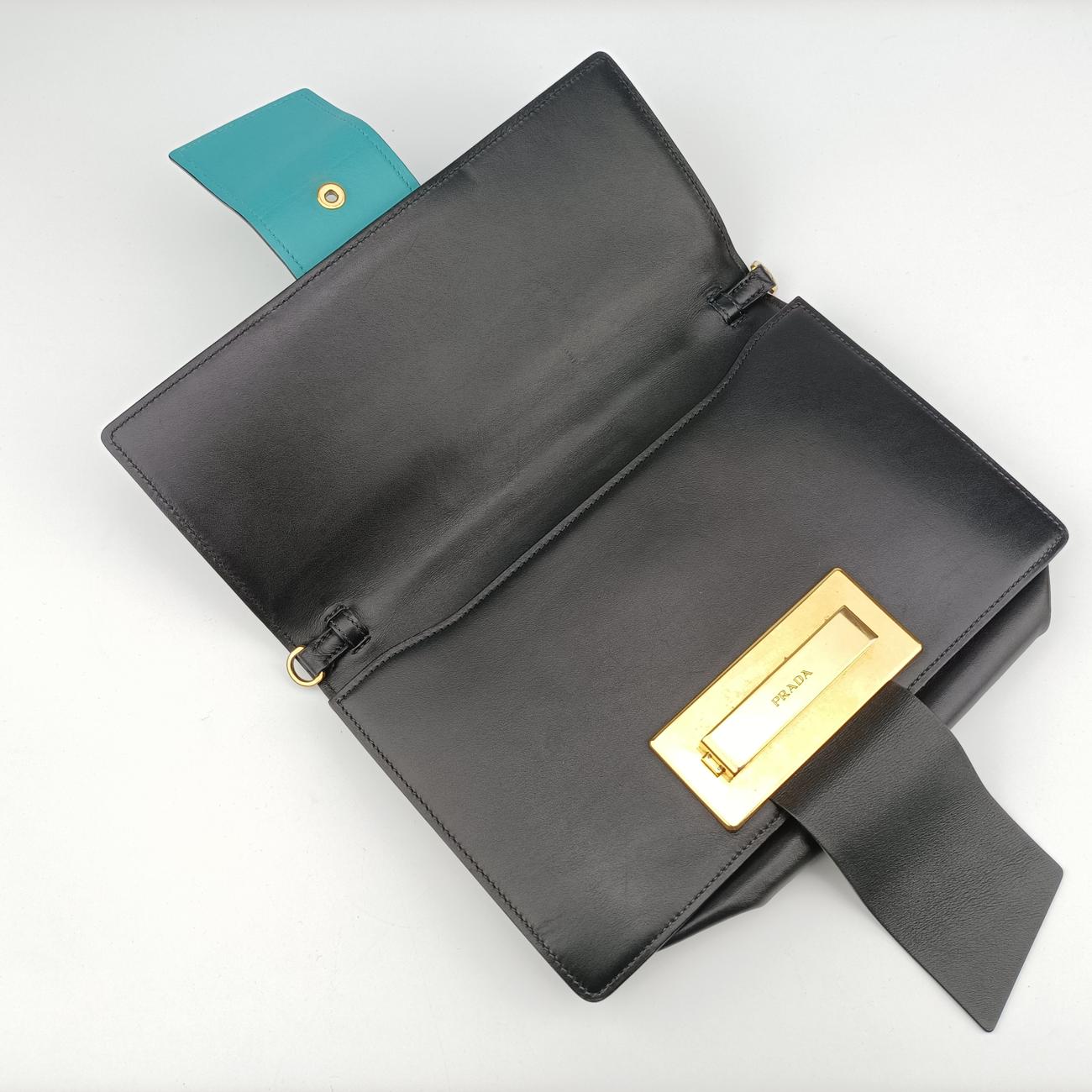 Pre-owned Prada Plex Ribbon black×green×grey Leather 1BD067 shoulderbag | stylenewstar