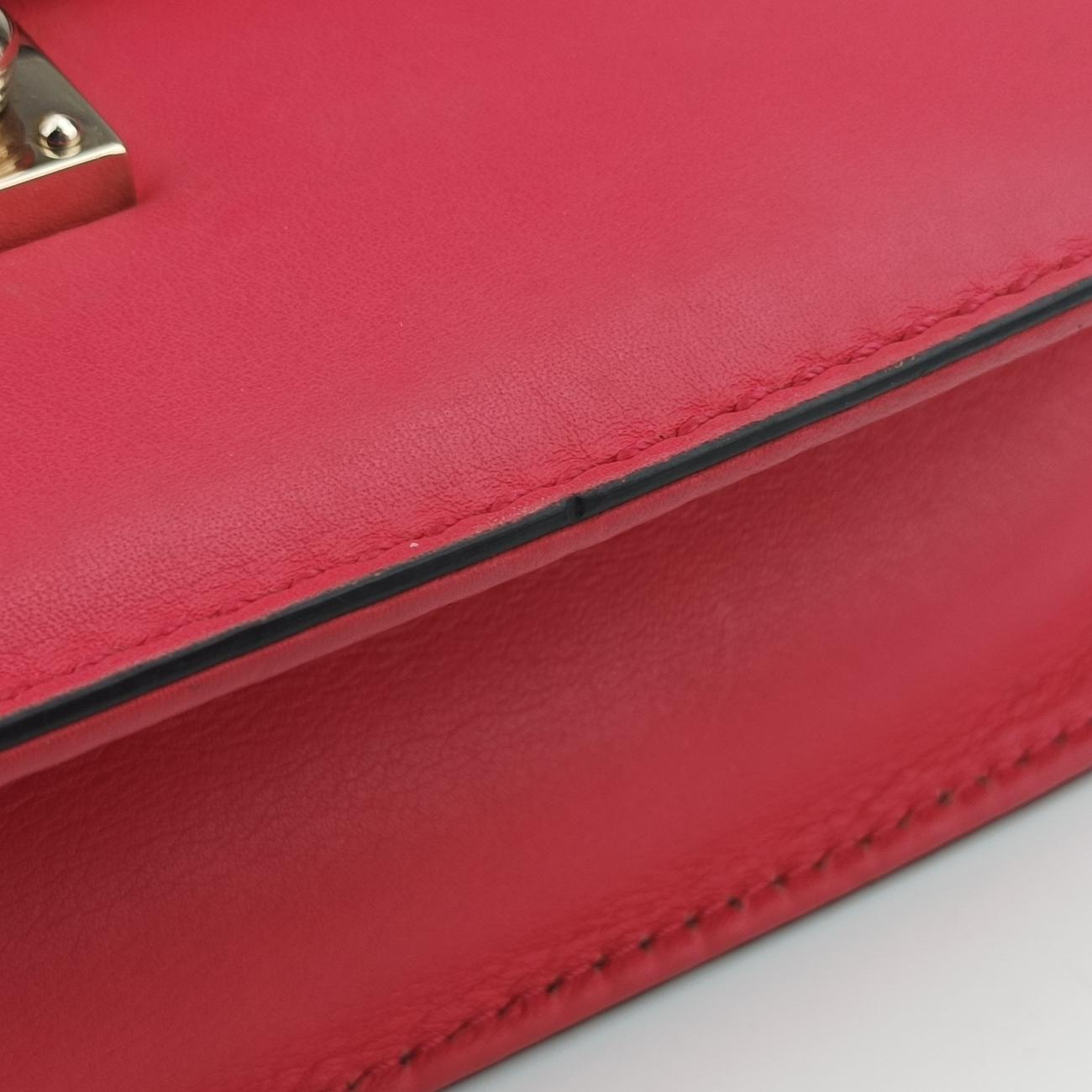 Pre-owned Valentino Rockstud Glam Lock Red Leather  shoulderbag | stylenewstar