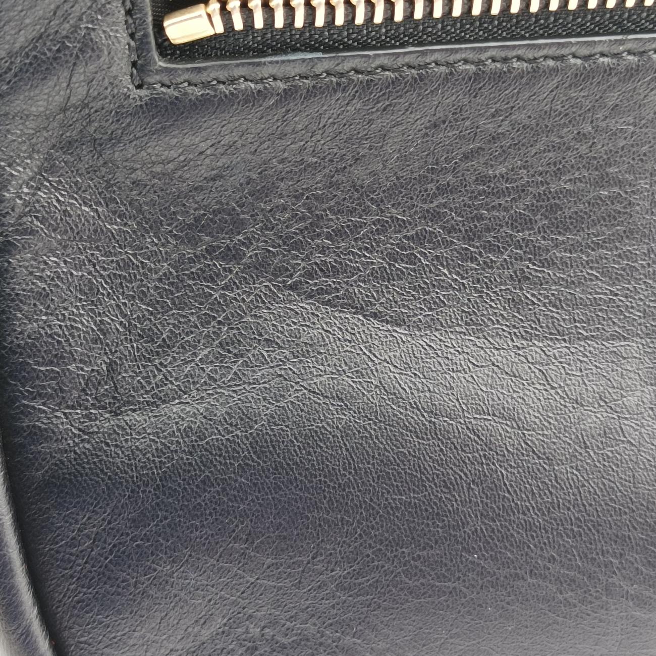 Pre-owned VERSACE Floral decoration Black×Multicolour Leather  shoulderbag | stylenewstar