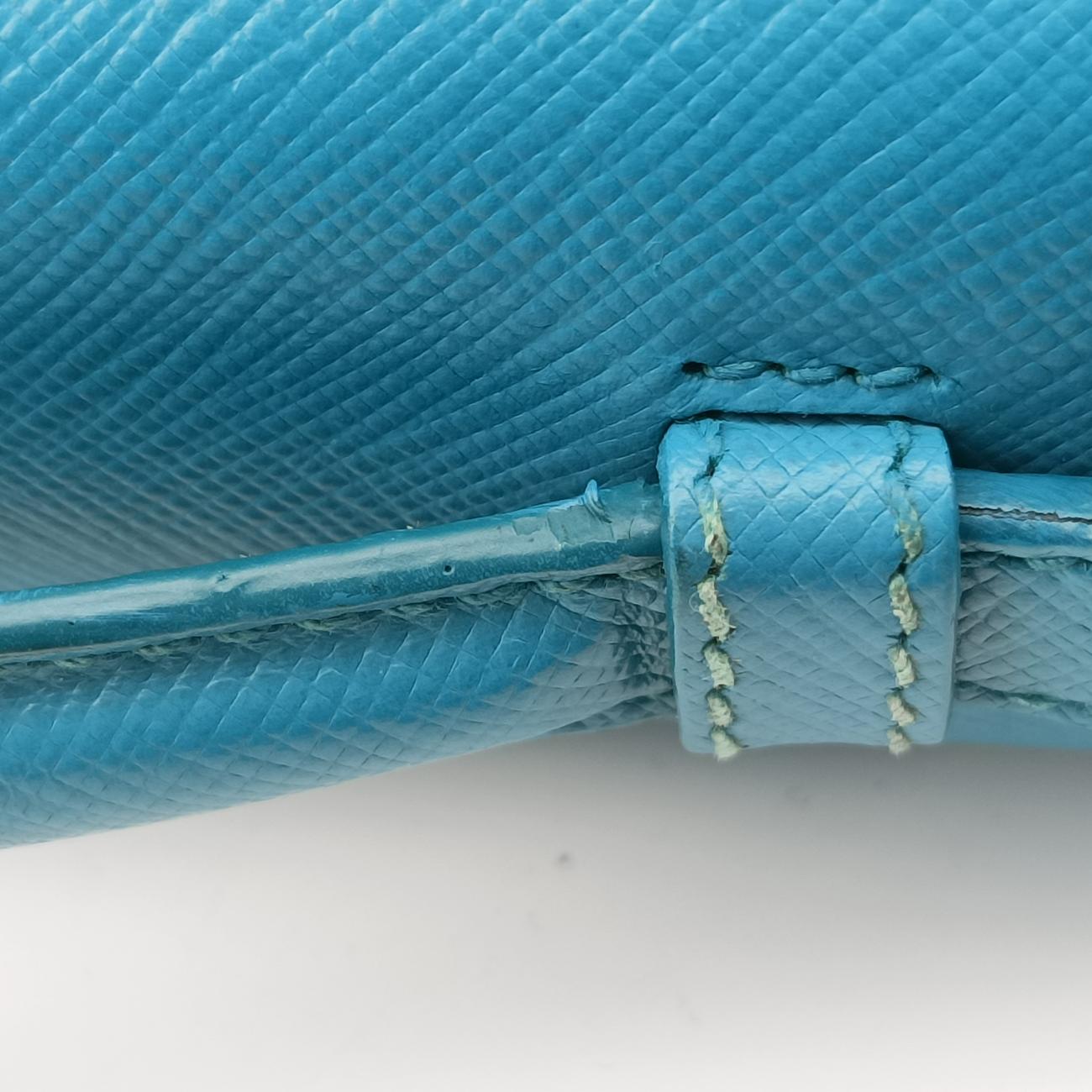 Vintage Prada lock Fuoco Sound Top Handle Blue SAFFIANO Leather BT0963 shoulderbag | stylenewstar