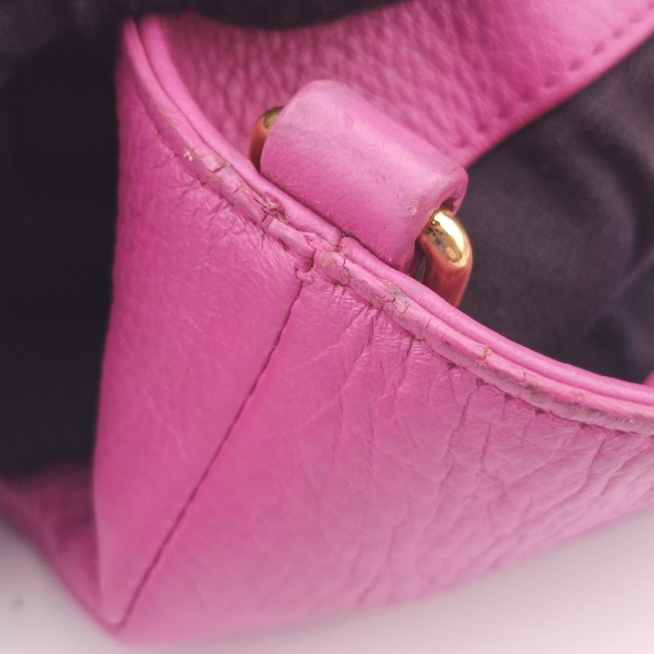 Pre-owned VERSACE Medusa Palace Pink Leather  shoulderbag | stylenewstar