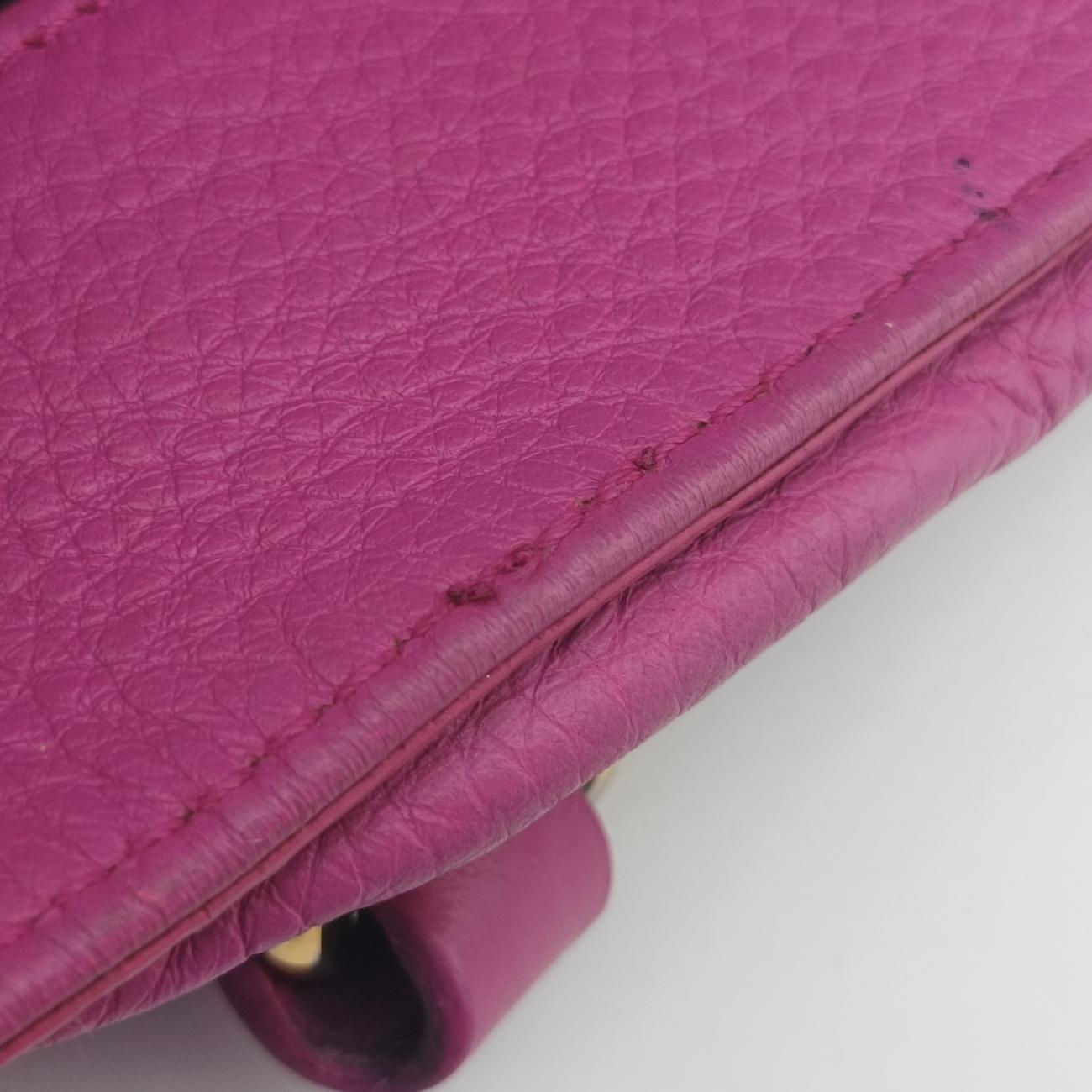 Pre-owned VERSACE Medusa Palace Pink Leather  shoulderbag | stylenewstar