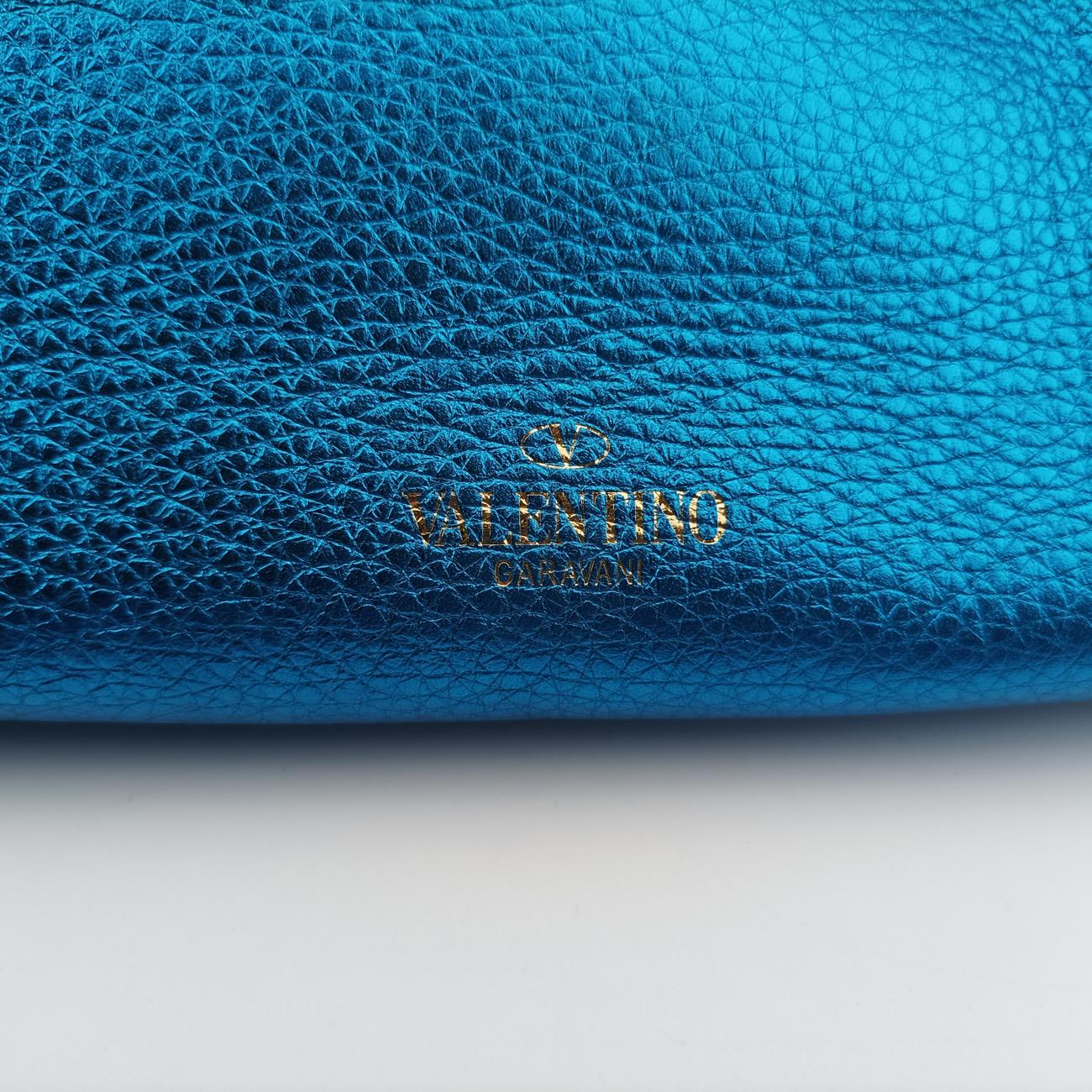 Pre-owned Valentino Rockstud Blue Leather  shoulderbag | stylenewstar