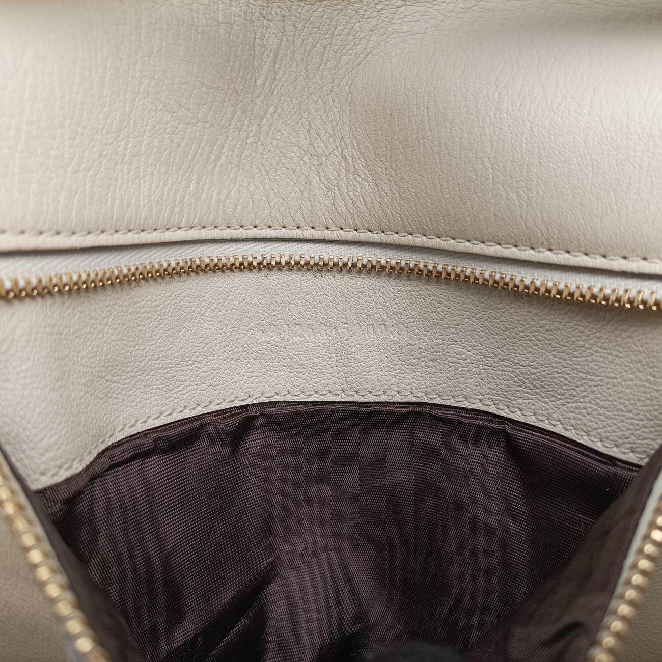 Pre-owned Gucci Blondie Chain White Leather 699268 shoulderbag | stylenewstar