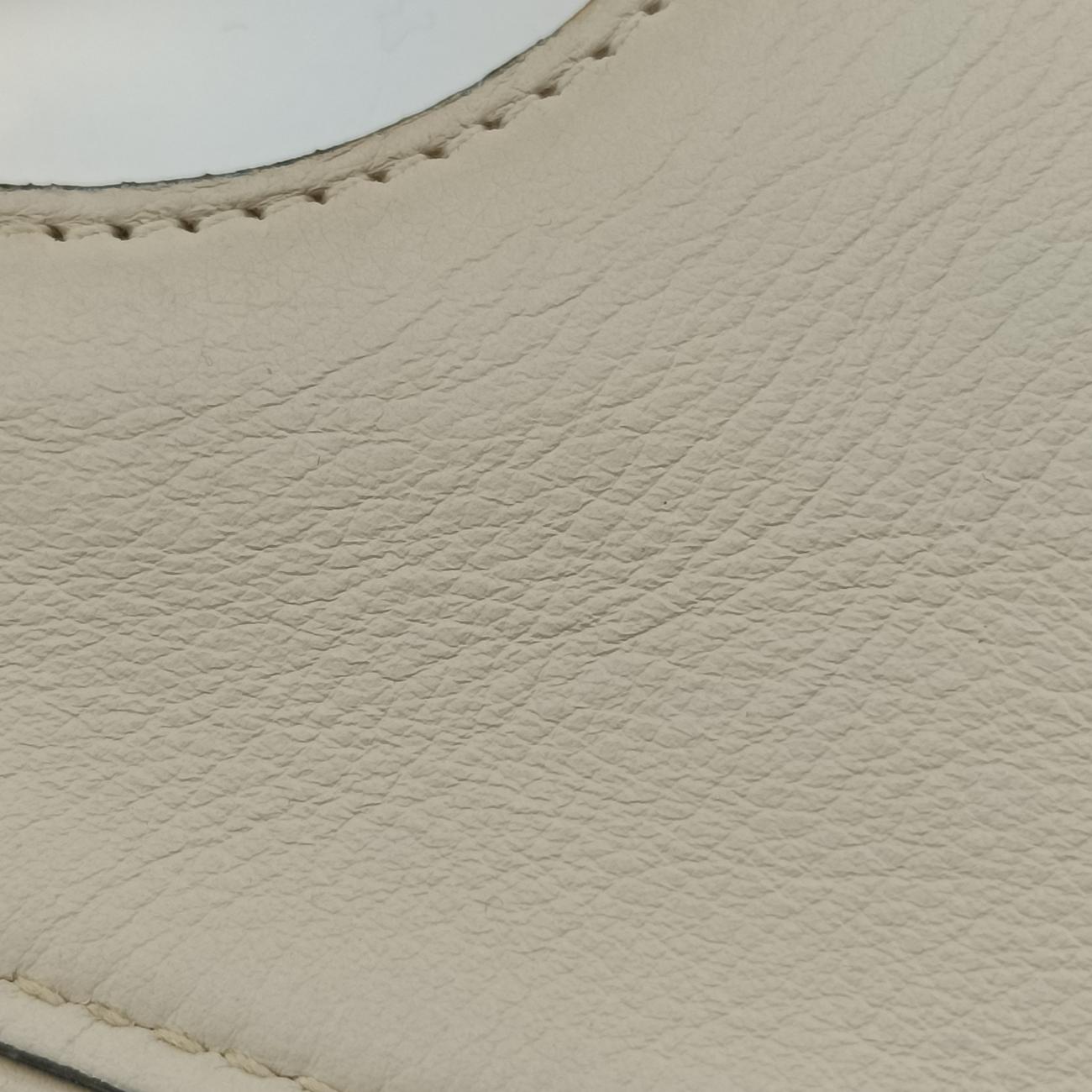 Pre-owned Gucci Blondie Chain White Leather 699268 shoulderbag | stylenewstar