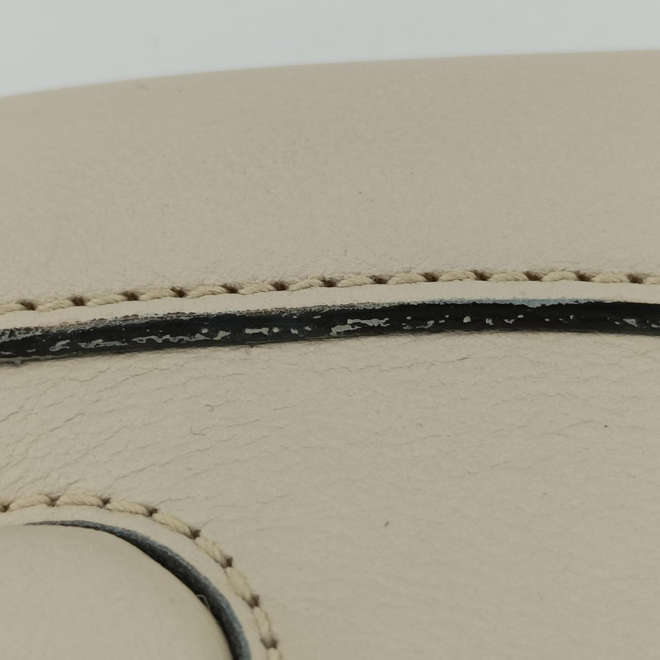 Pre-owned Gucci Blondie Chain White Leather 699268 shoulderbag | stylenewstar