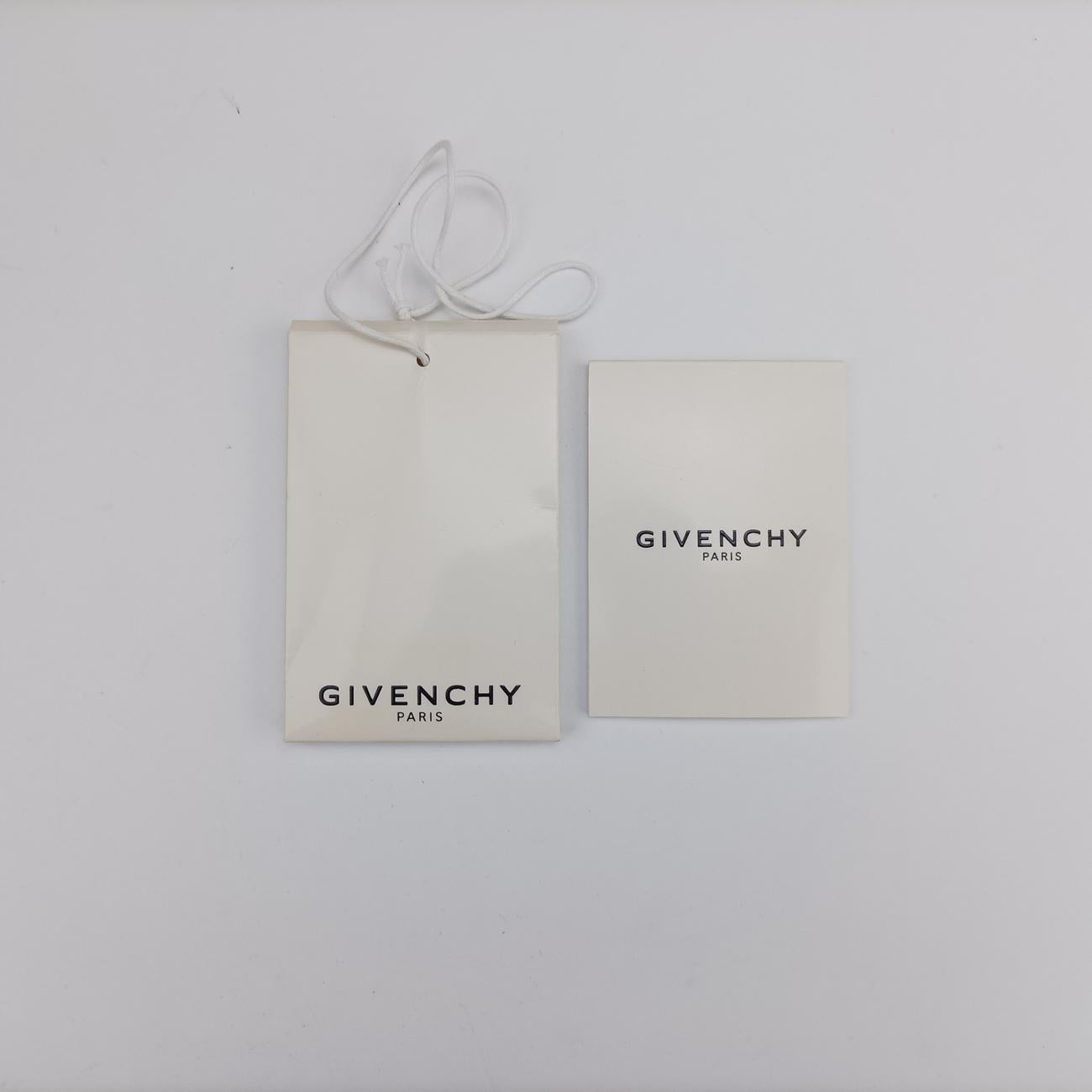 Pre-owned Givenchy Antigona Blue leather  shoulderbag | stylenewstar