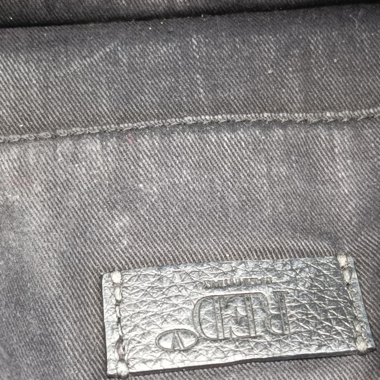 Pre-owned Valentino Textured Black Leather  shoulderbag | stylenewstar