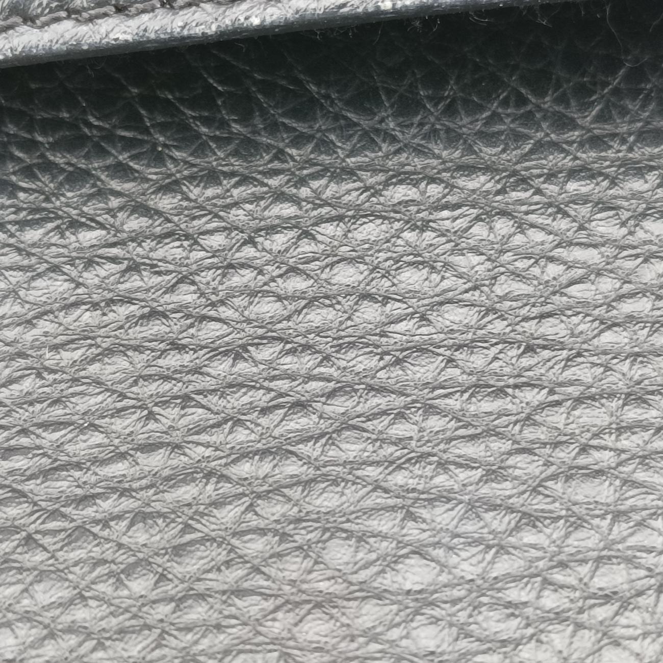 Pre-owned Valentino Textured Black Leather  shoulderbag | stylenewstar