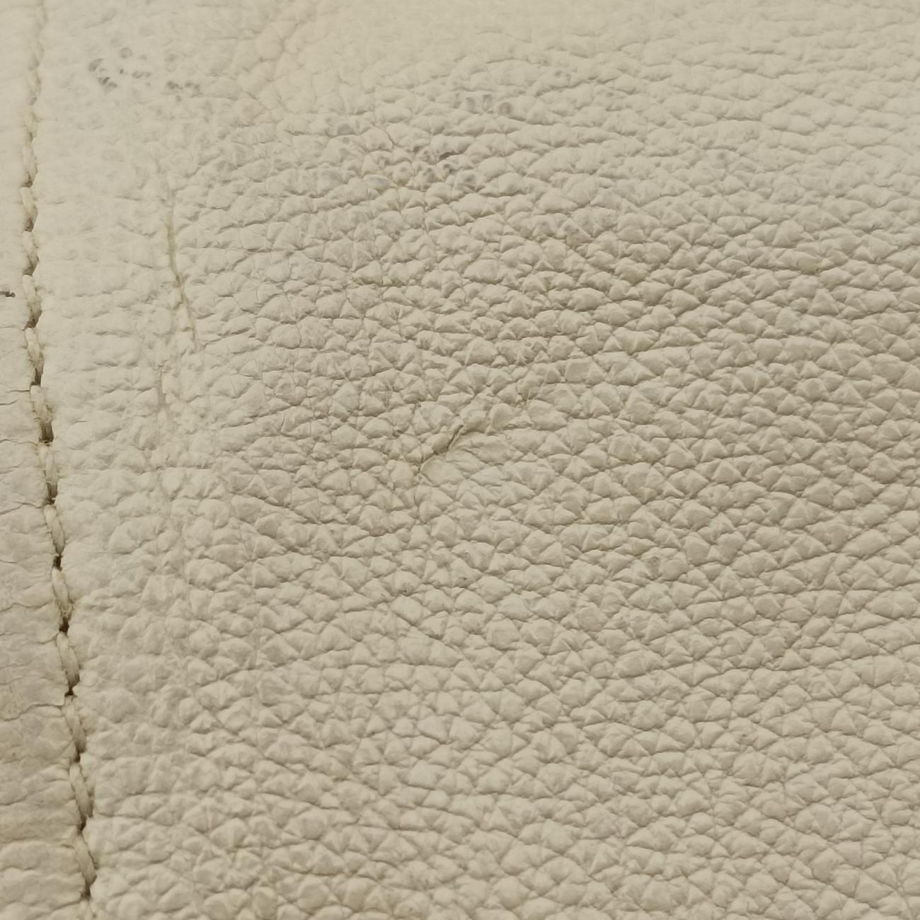 Secondhand Prada Etiquette White Leather 1BG122 shoulderbag | stylenewstar