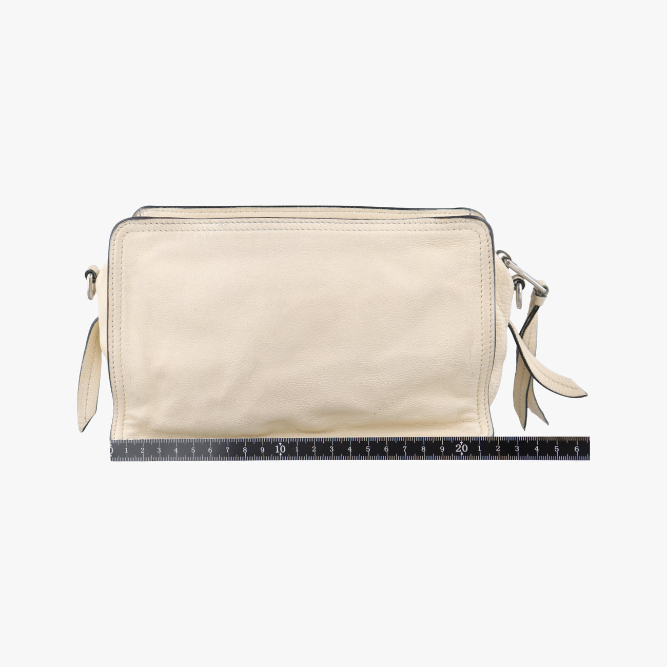 Secondhand Prada Etiquette White Leather 1BG122 shoulderbag | stylenewstar