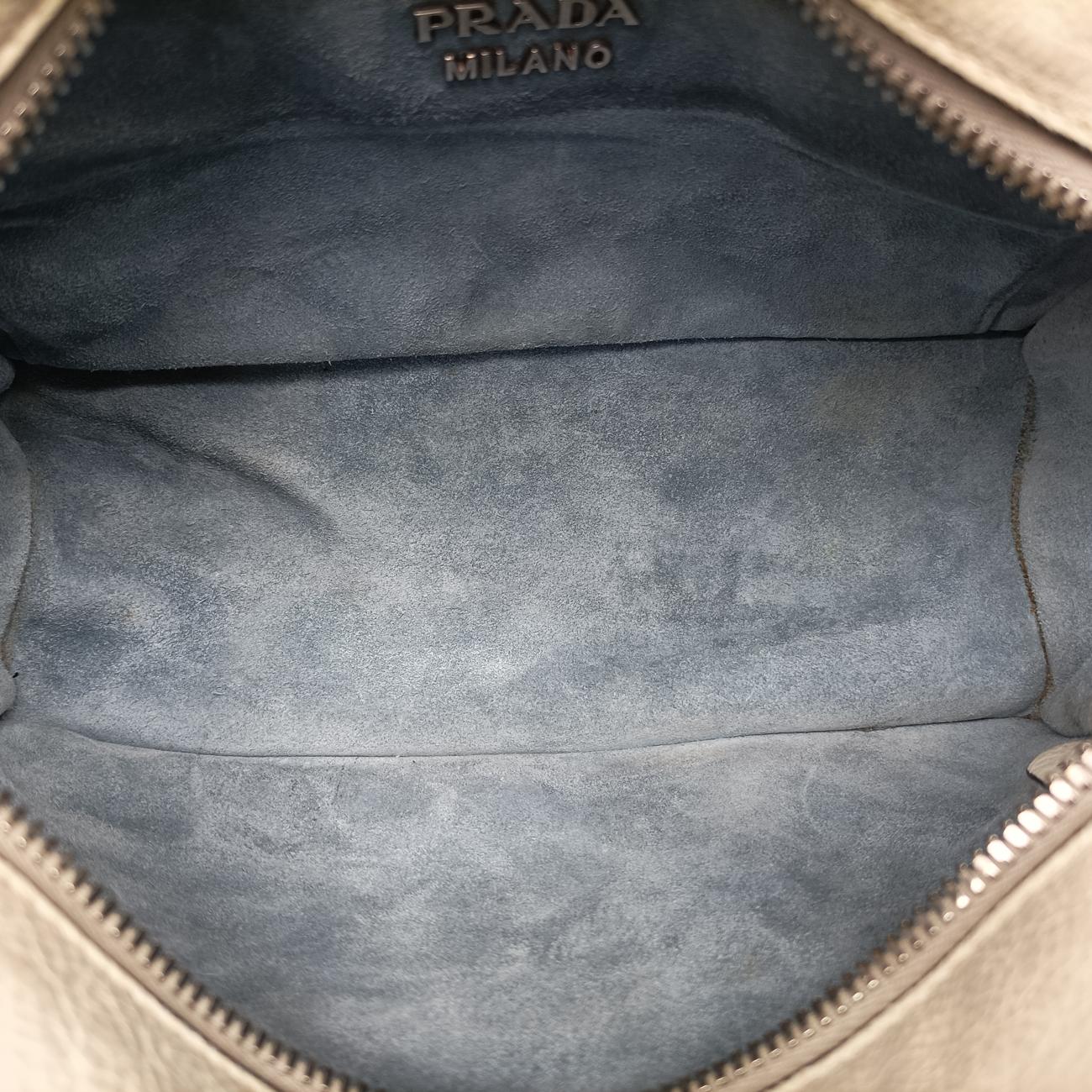 Secondhand Prada Etiquette White Leather 1BG122 shoulderbag | stylenewstar