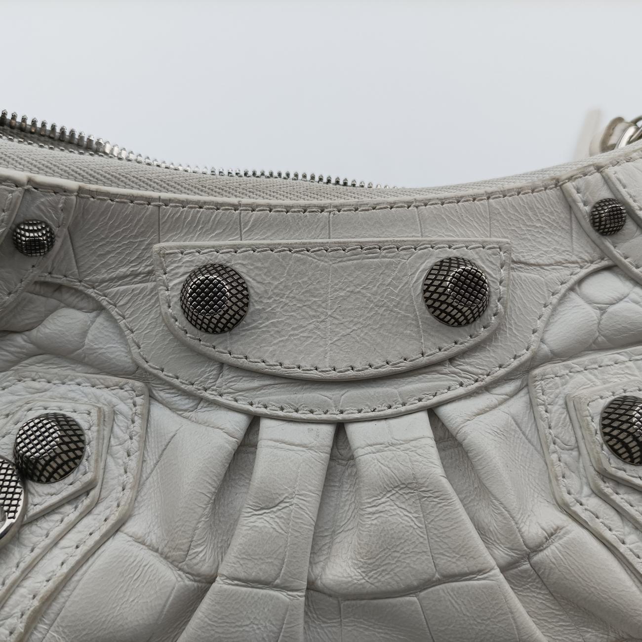 Pre-owned Balenciaga Le Cagole mini White lambskin  shoulderbag | stylenewstar