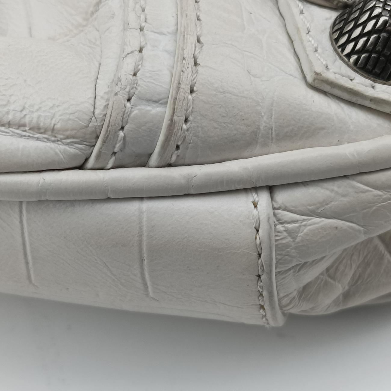 Pre-owned Balenciaga Le Cagole mini White lambskin  shoulderbag | stylenewstar