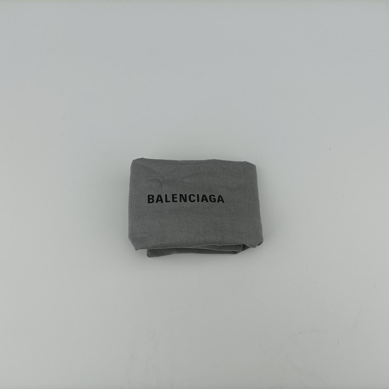 Pre-owned Balenciaga Le Cagole mini White lambskin  shoulderbag | stylenewstar