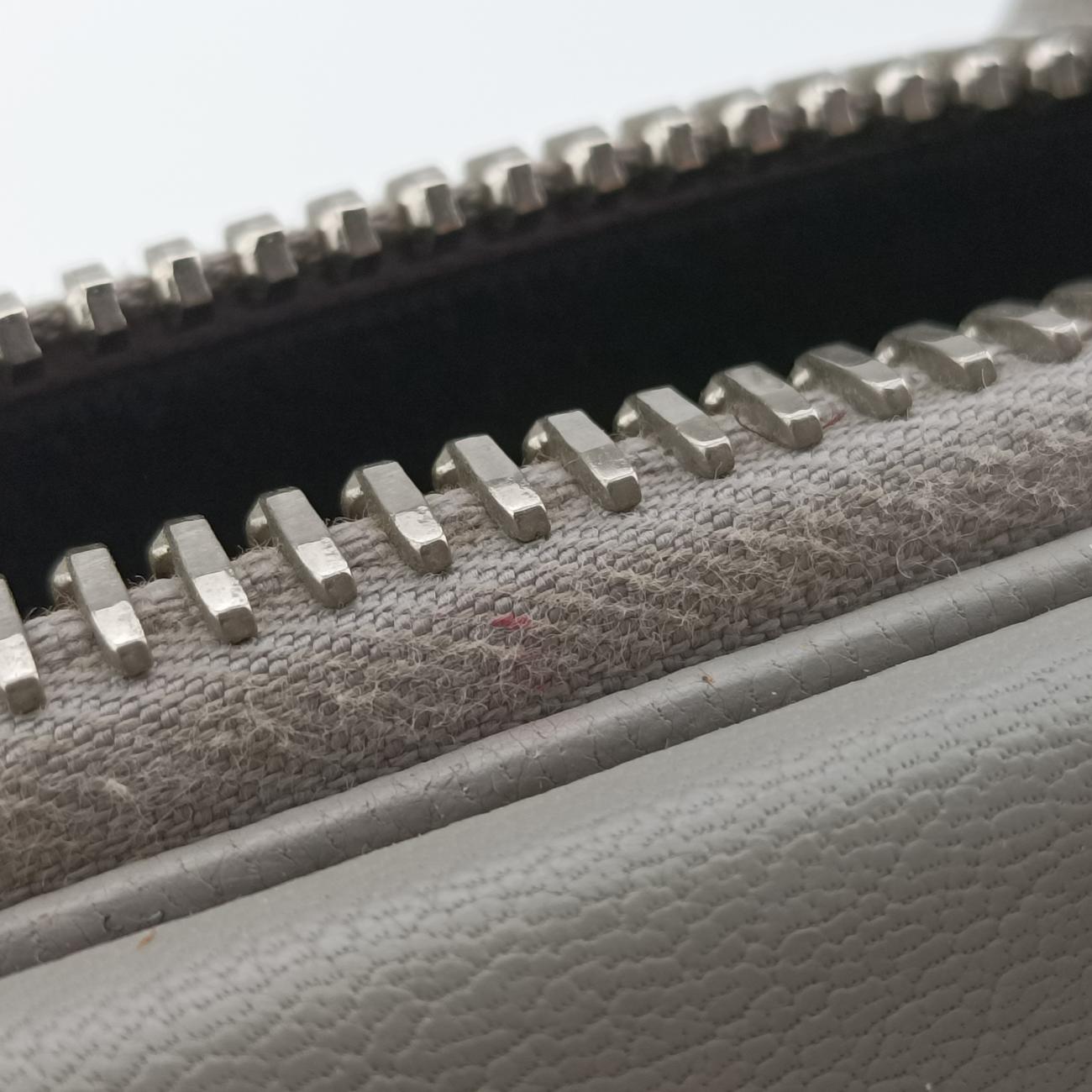 Pre-owned Givenchy Antigona Grey Leather  shoulderbag | stylenewstar