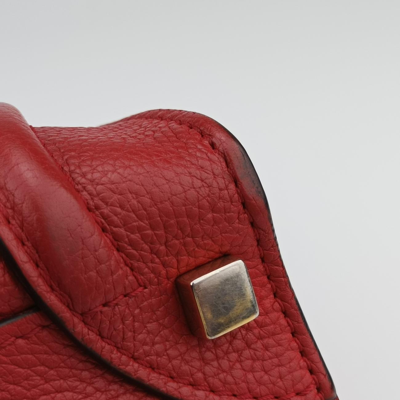 Pre-owned Celine Luggage Micro shopper Red Leather  handbag | stylenewstar
