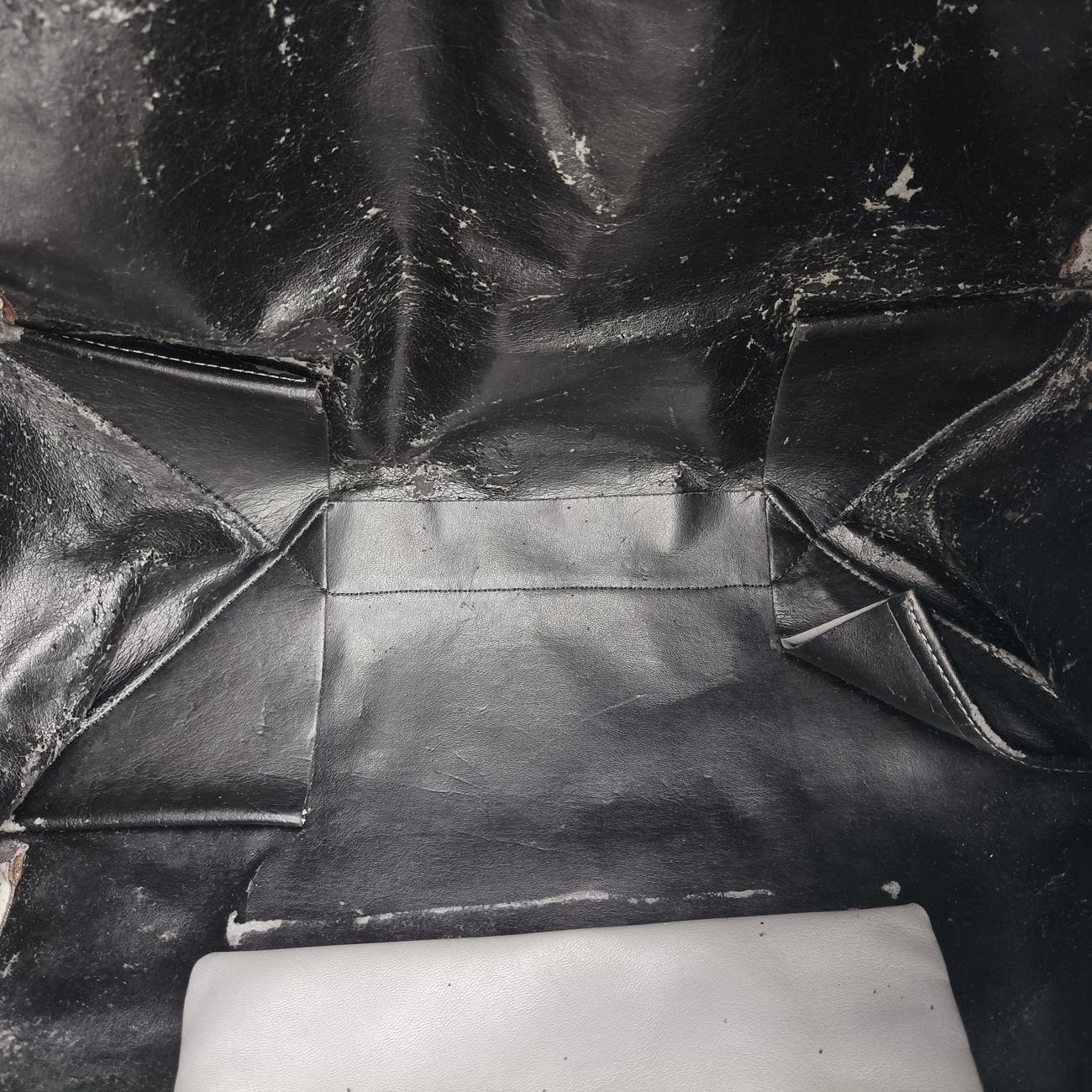 Pre-owned Celine Horizontal  side zip Grey leather  shoulderbag | stylenewstar