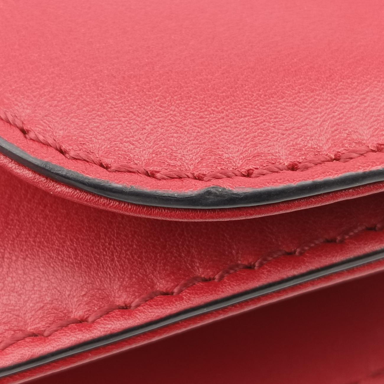 Pre-owned Valentino Rockstud Red Leather  shoulderbag | stylenewstar