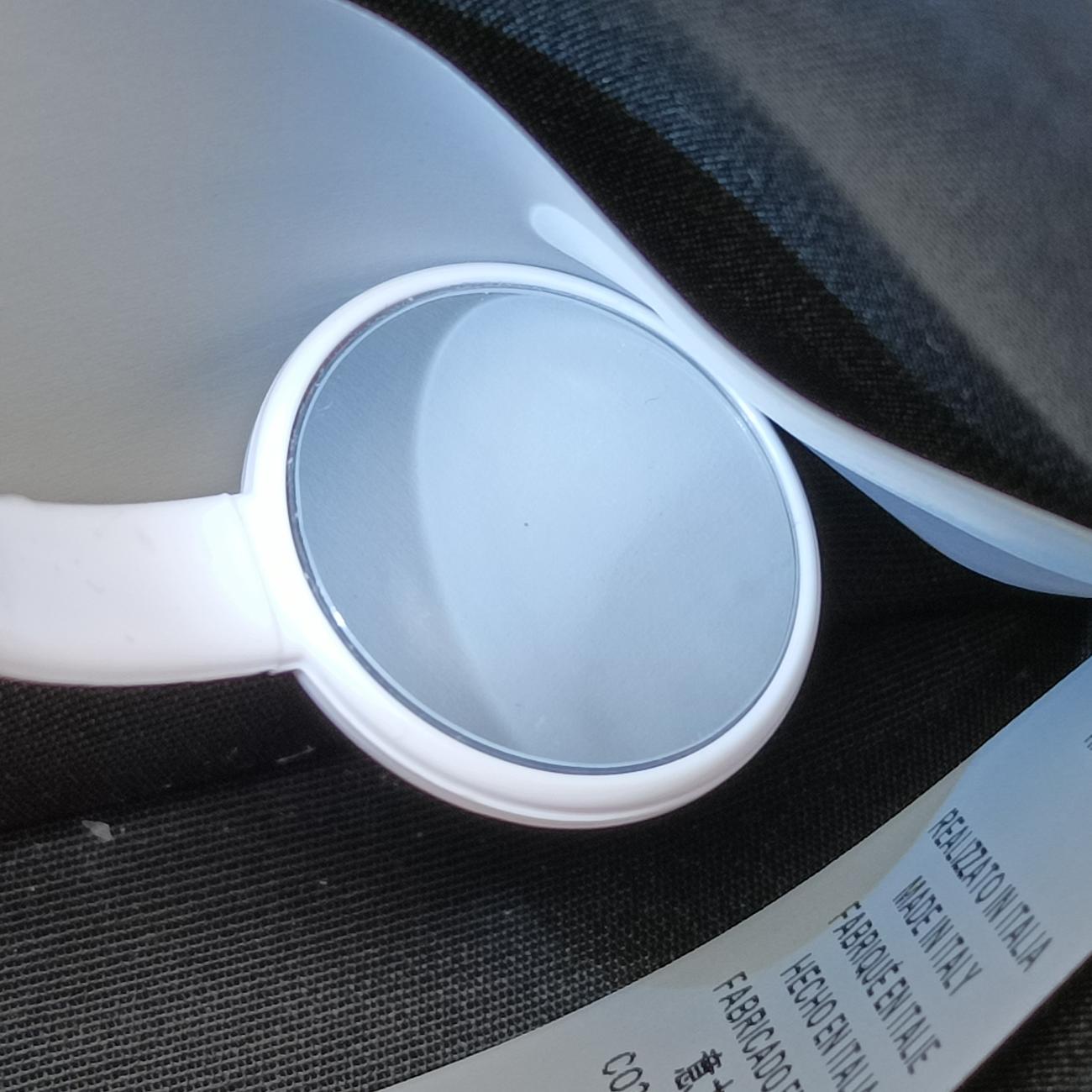 Pre-owned VERSACE La Medusa White Leather  shoulderbag | stylenewstar