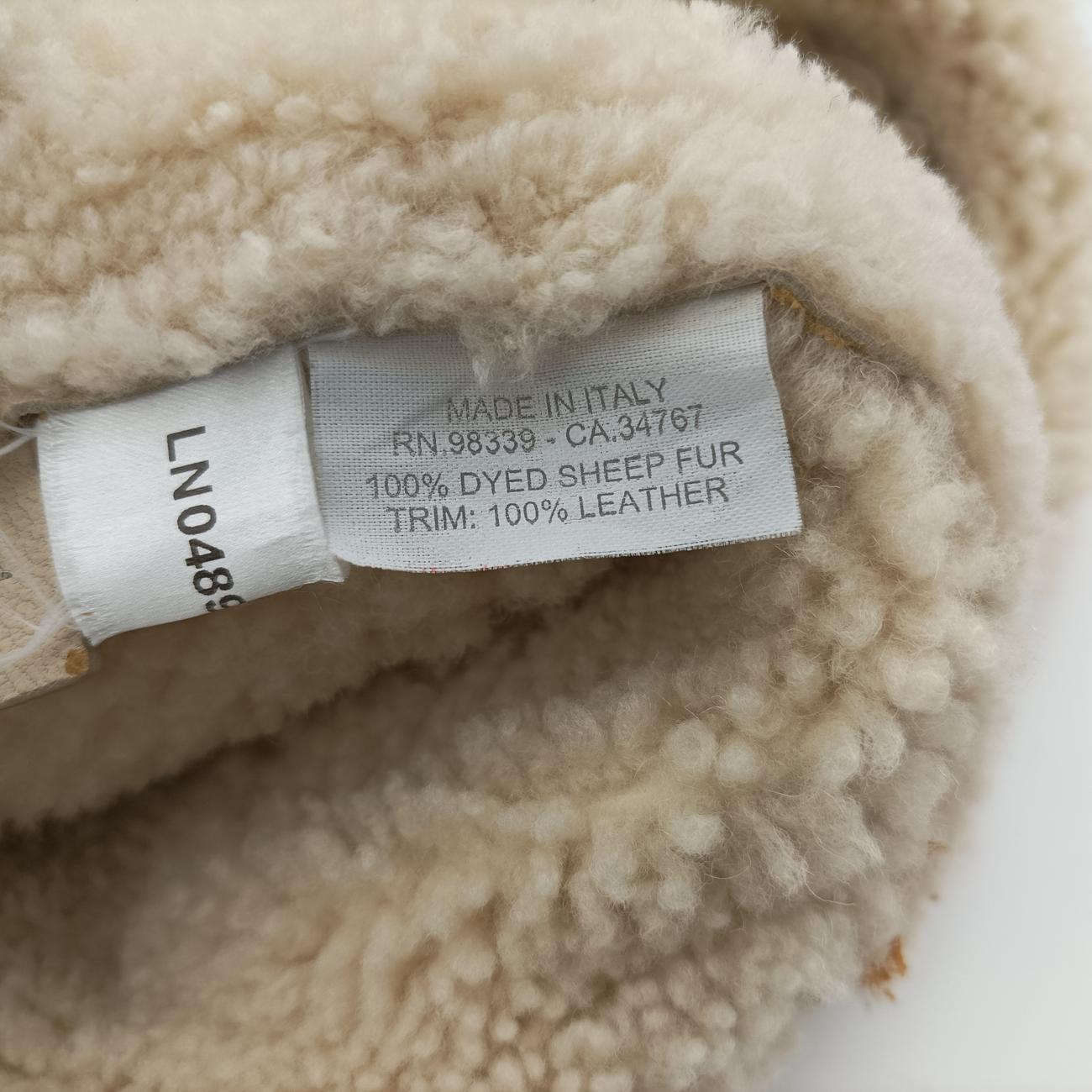 Pre-owned Prada Mouton White Shearling  shoulderbag | stylenewstar