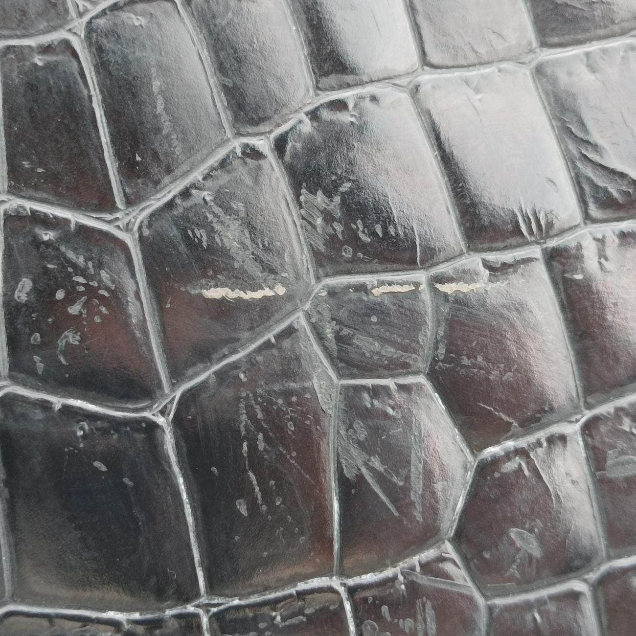 Pre-owned VERSACE Medusa Black leather  shoulderbag | stylenewstar