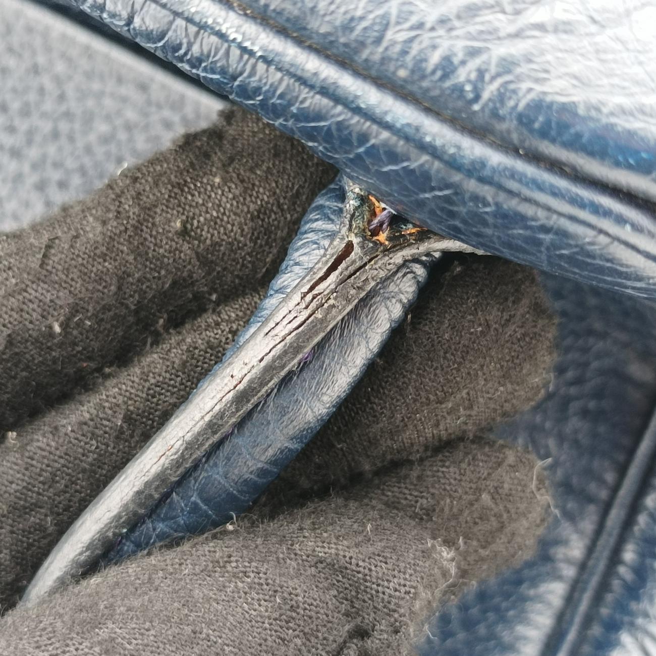 Vintage Hermes Lindy 34 Bleu Nuit Taurillon Clémence  shoulderbag | stylenewstar