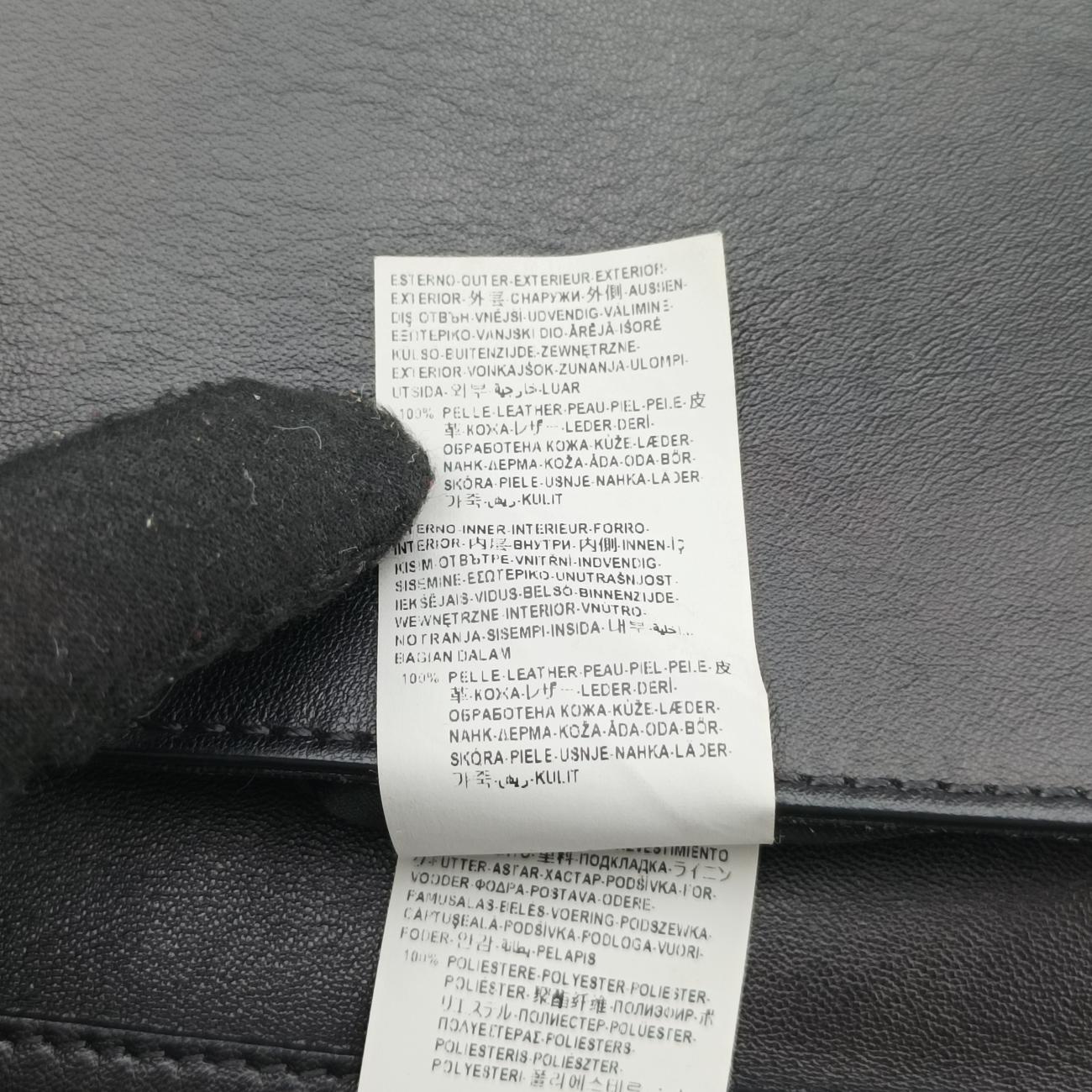 Secondhand VERSACE Studded Palazzo medusa Black Leather  shoulderbag | stylenewstar