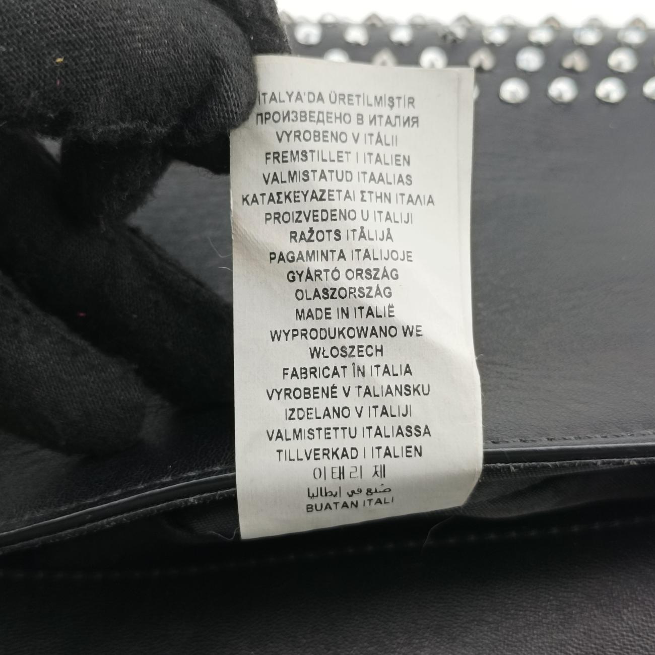 Secondhand VERSACE Studded Palazzo medusa Black Leather  shoulderbag | stylenewstar